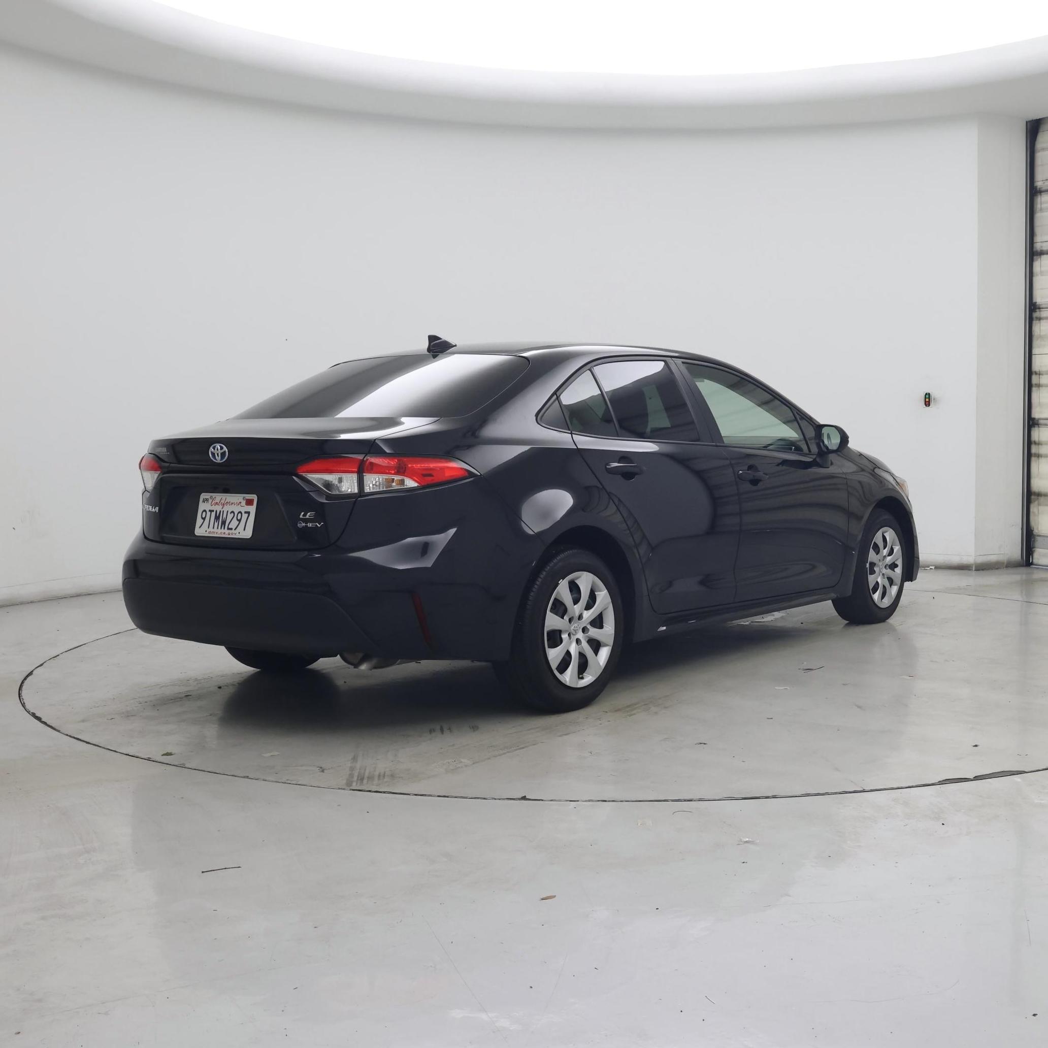 Thumbnail: 2025 Toyota Corolla - 8