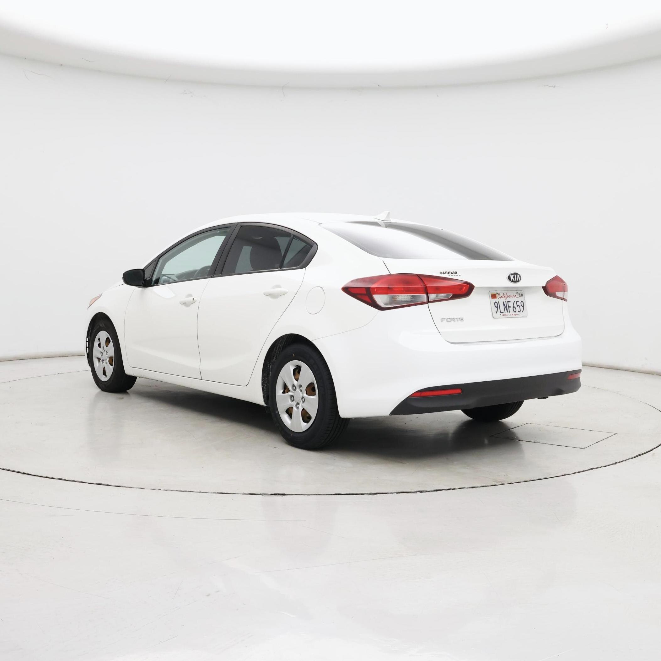 Thumbnail: 2018 Kia Forte - 2