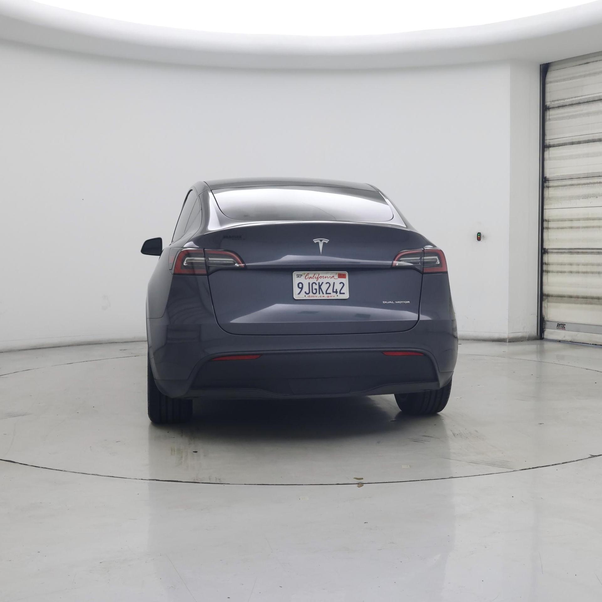 Thumbnail: 2023 Tesla Model Y - 6