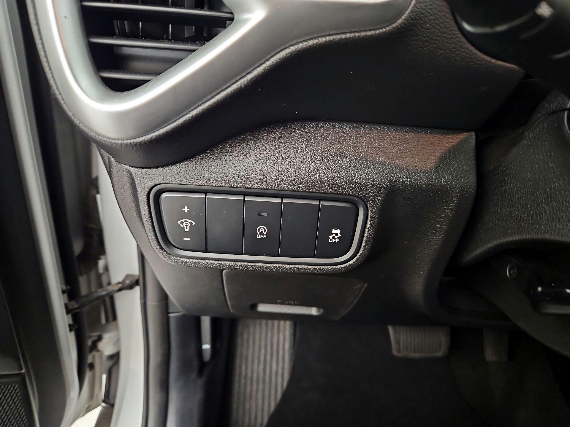 Thumbnail: 2021 Kia Soul - 13