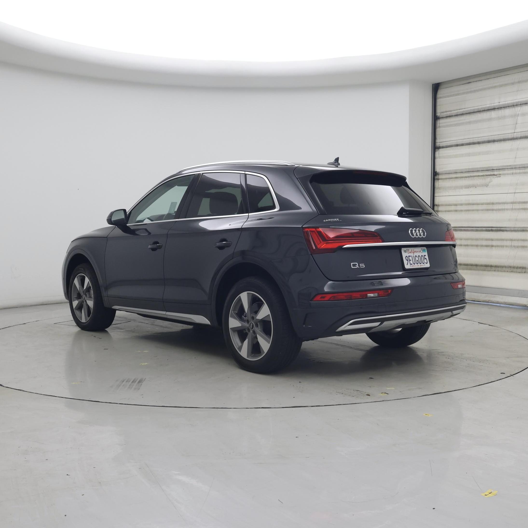 Thumbnail: 2023 Audi Q5 - 2