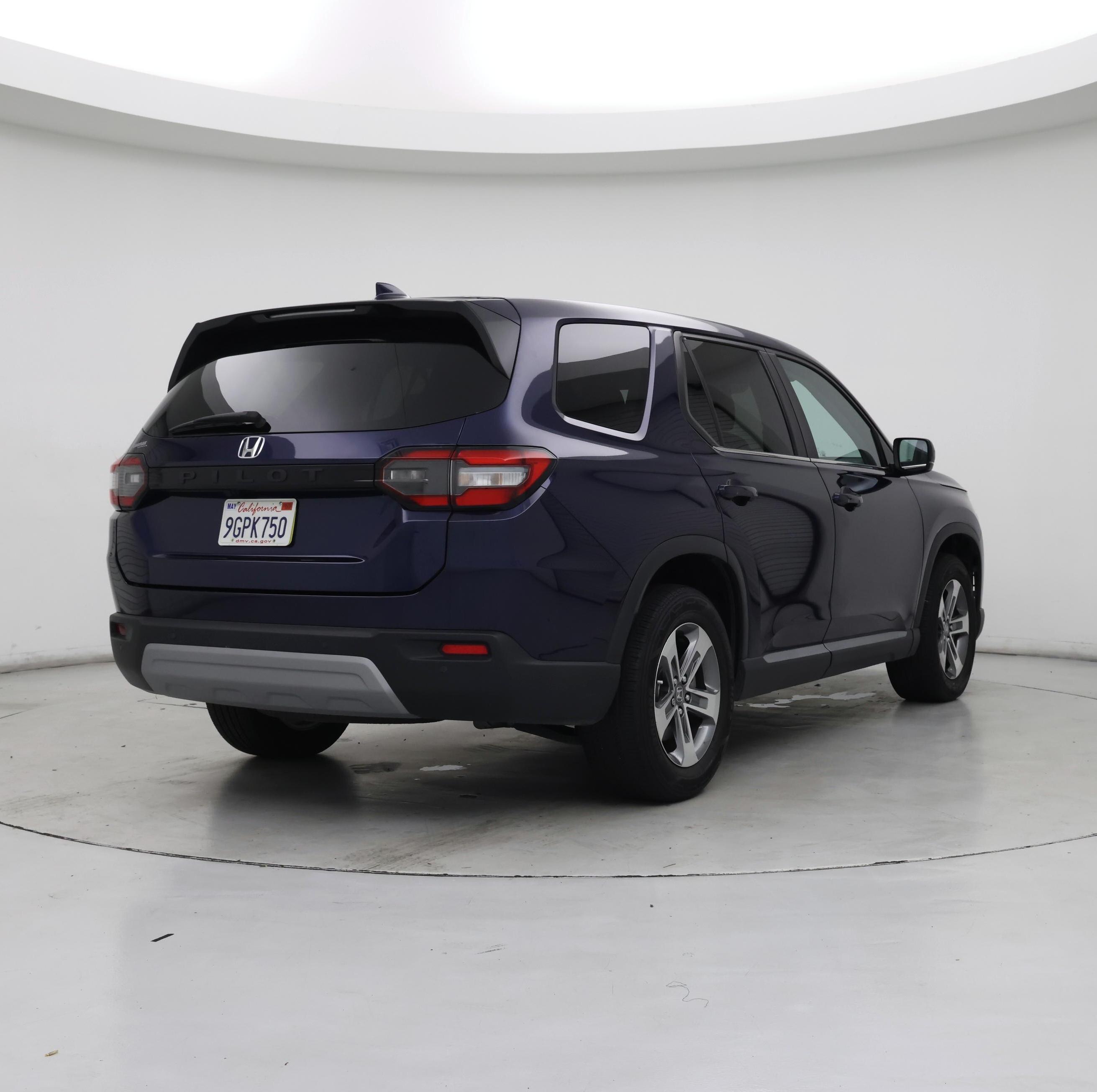 Thumbnail: 2023 Honda Pilot - 8