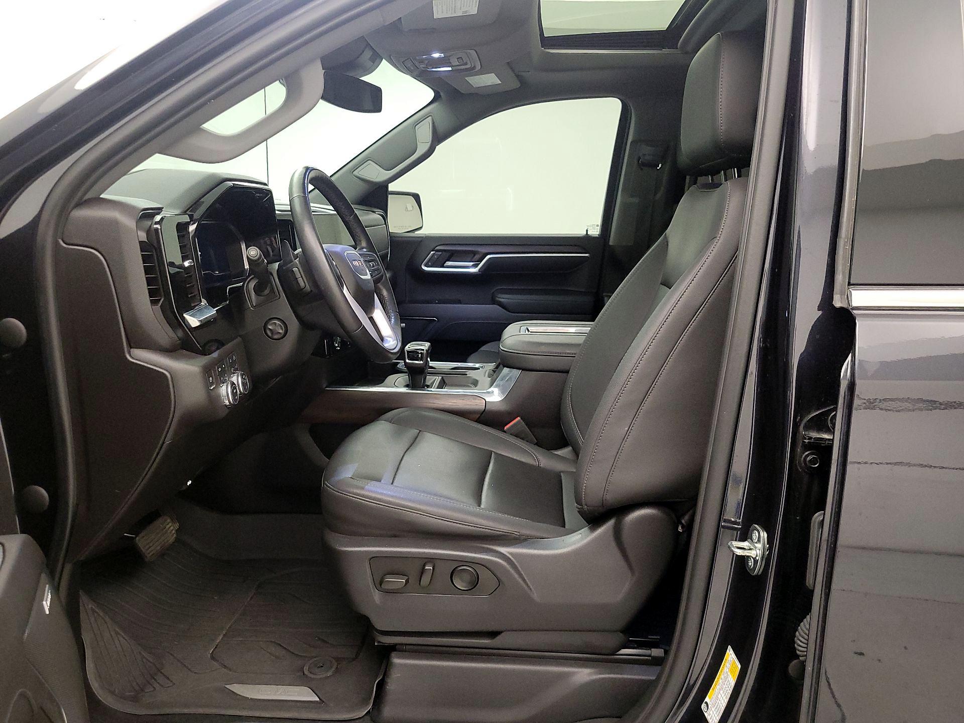 Thumbnail: 2022 GMC Sierra 1500 - 11