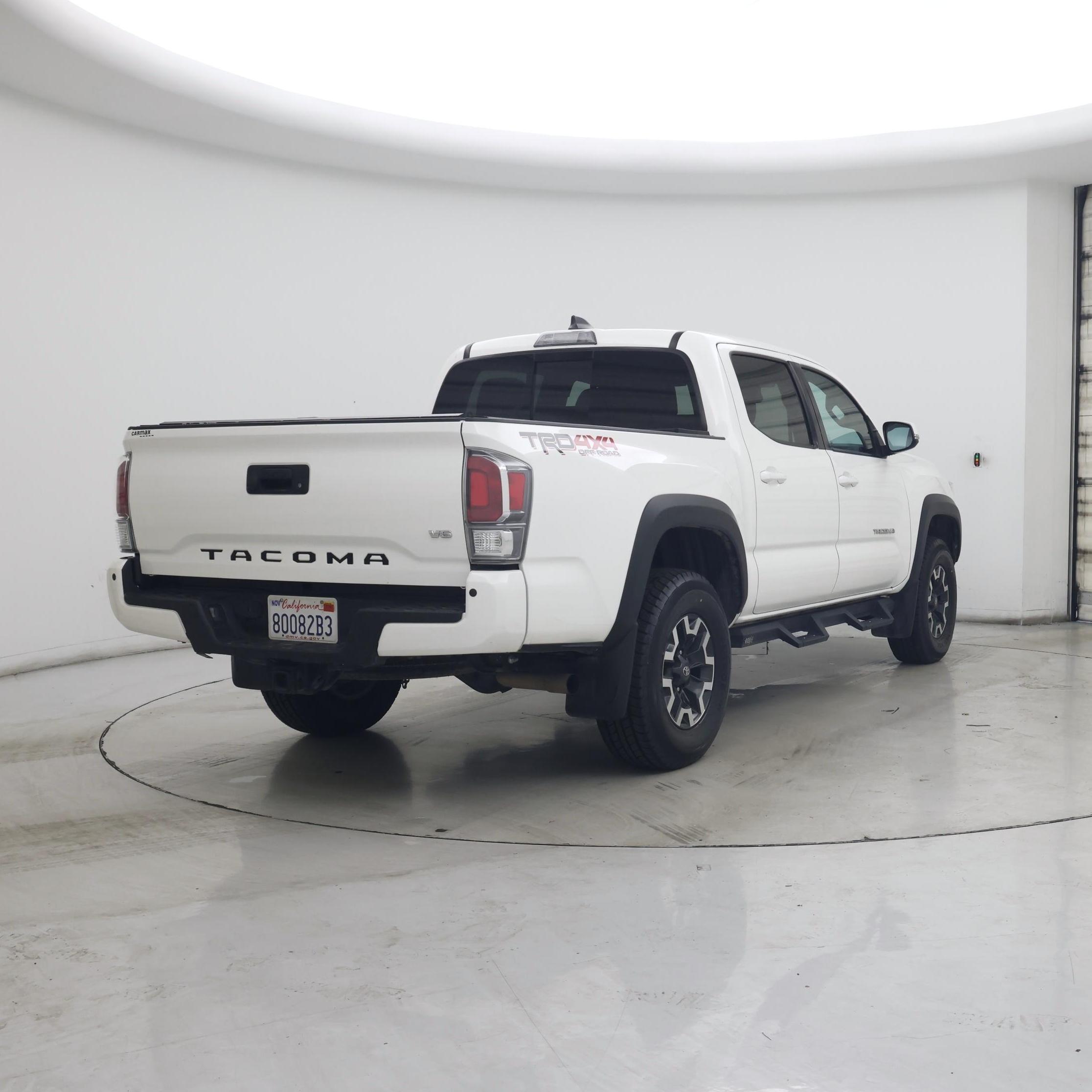 Thumbnail: 2021 Toyota Tacoma - 8