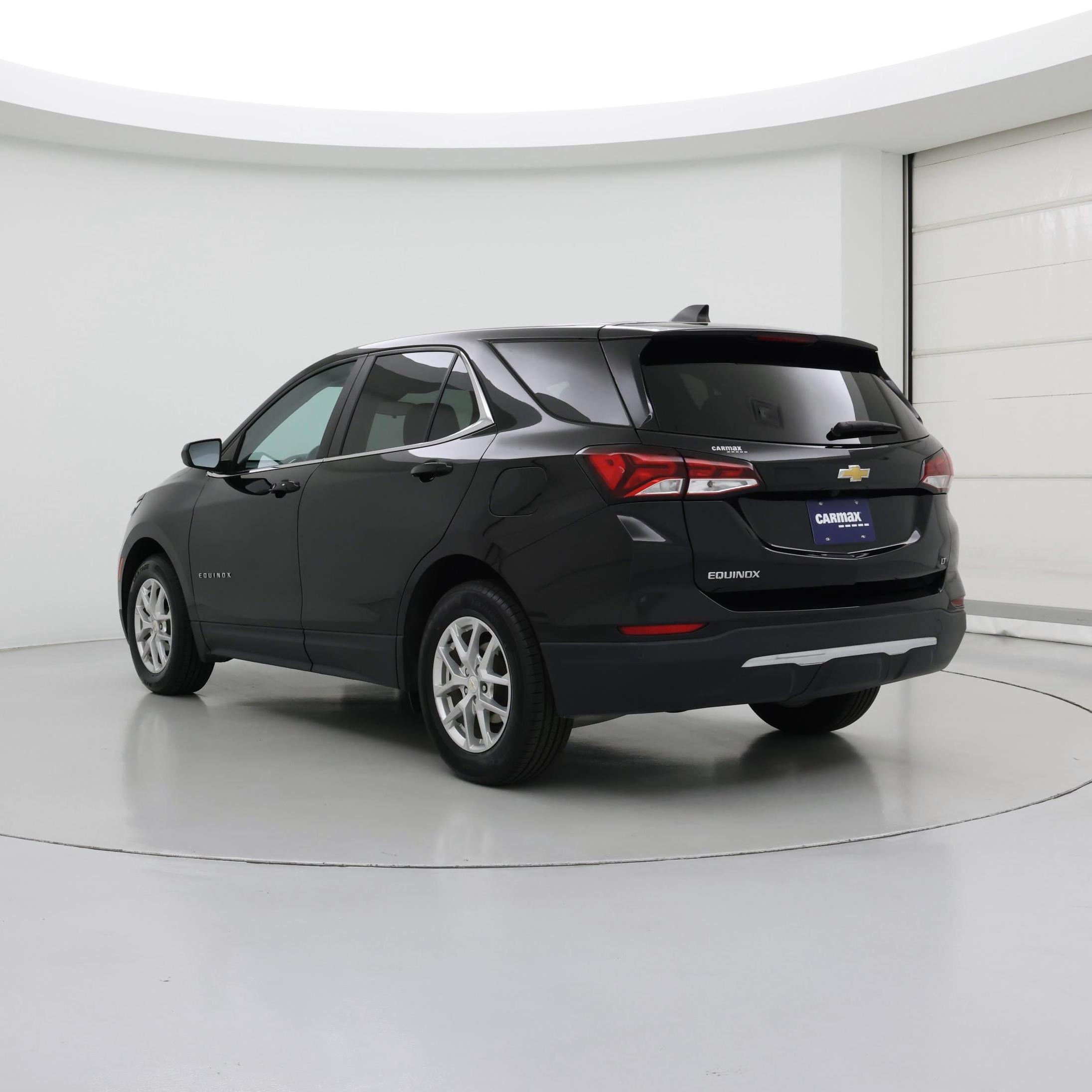 Thumbnail: 2022 Chevrolet Equinox - 2