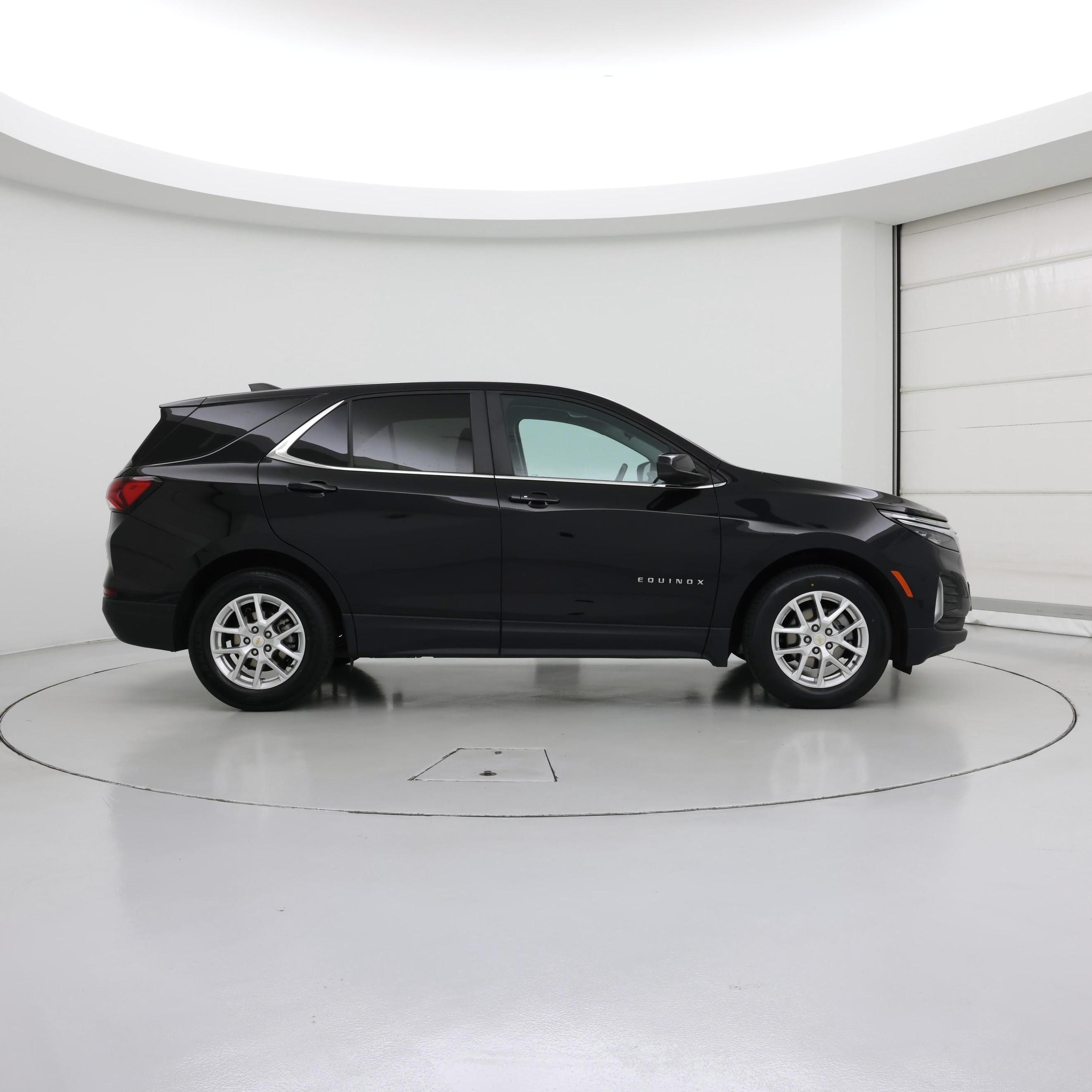 Thumbnail: 2022 Chevrolet Equinox - 7