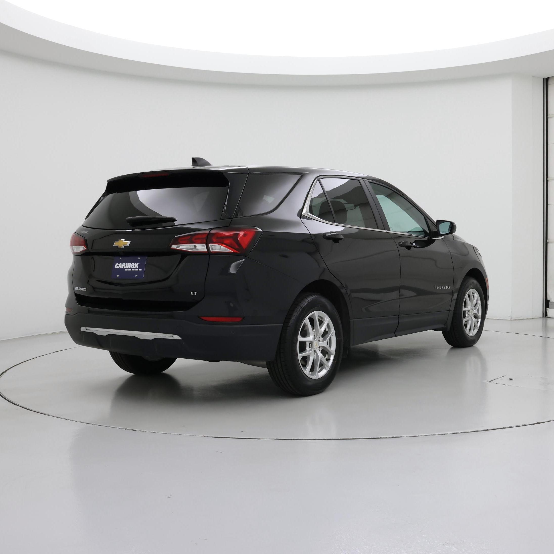 Thumbnail: 2022 Chevrolet Equinox - 8