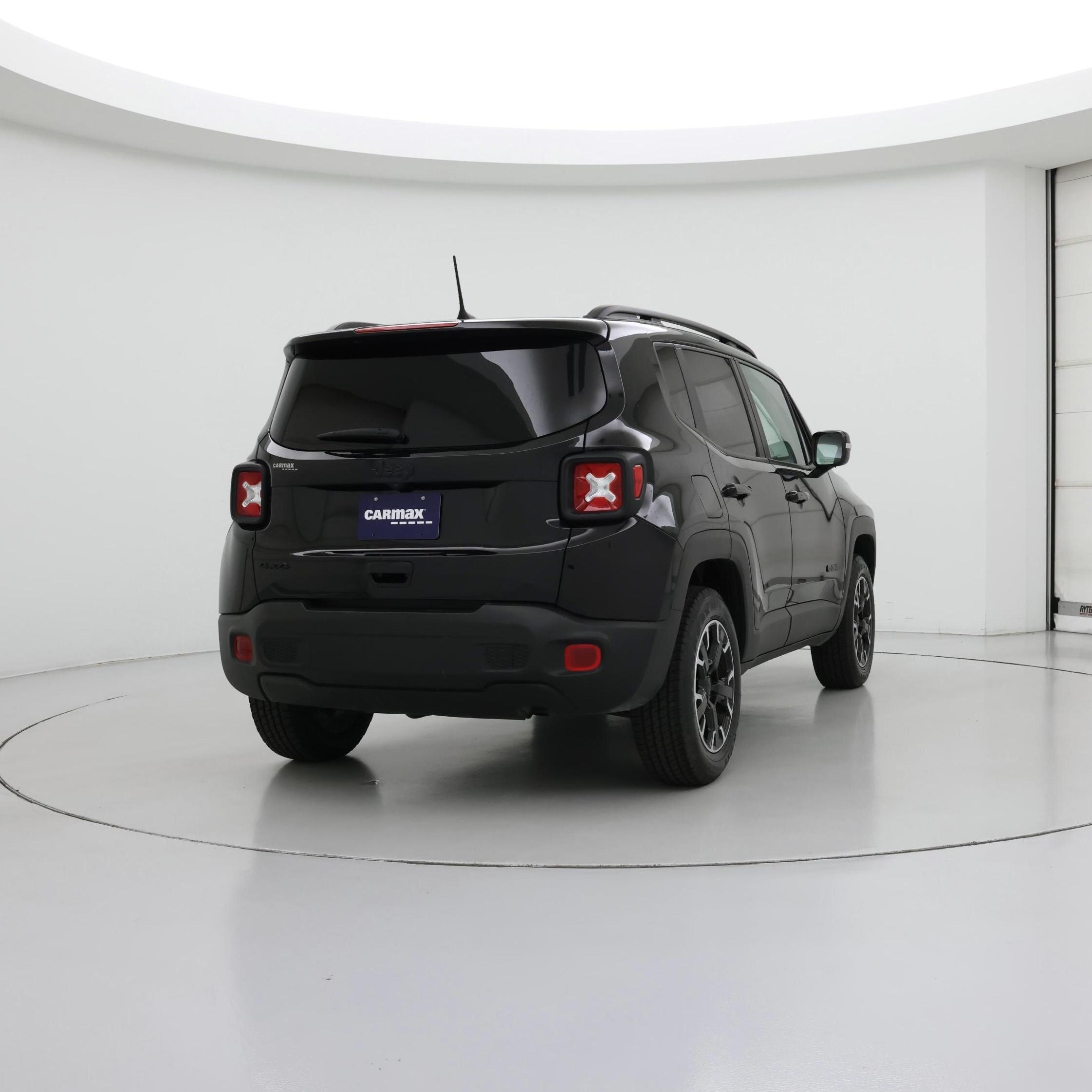Thumbnail: 2023 Jeep Renegade - 8