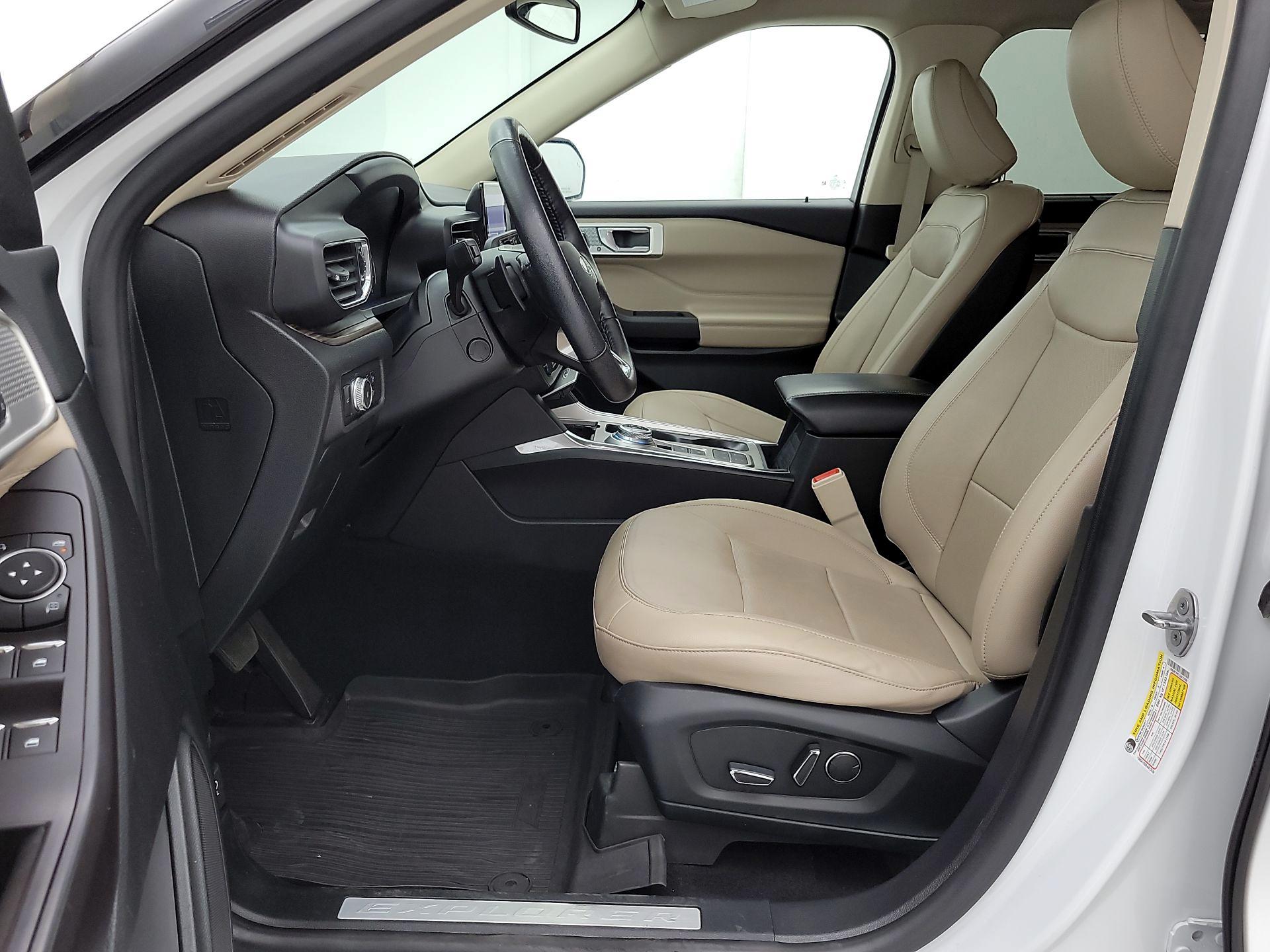 Thumbnail: 2020 Ford Explorer - 11