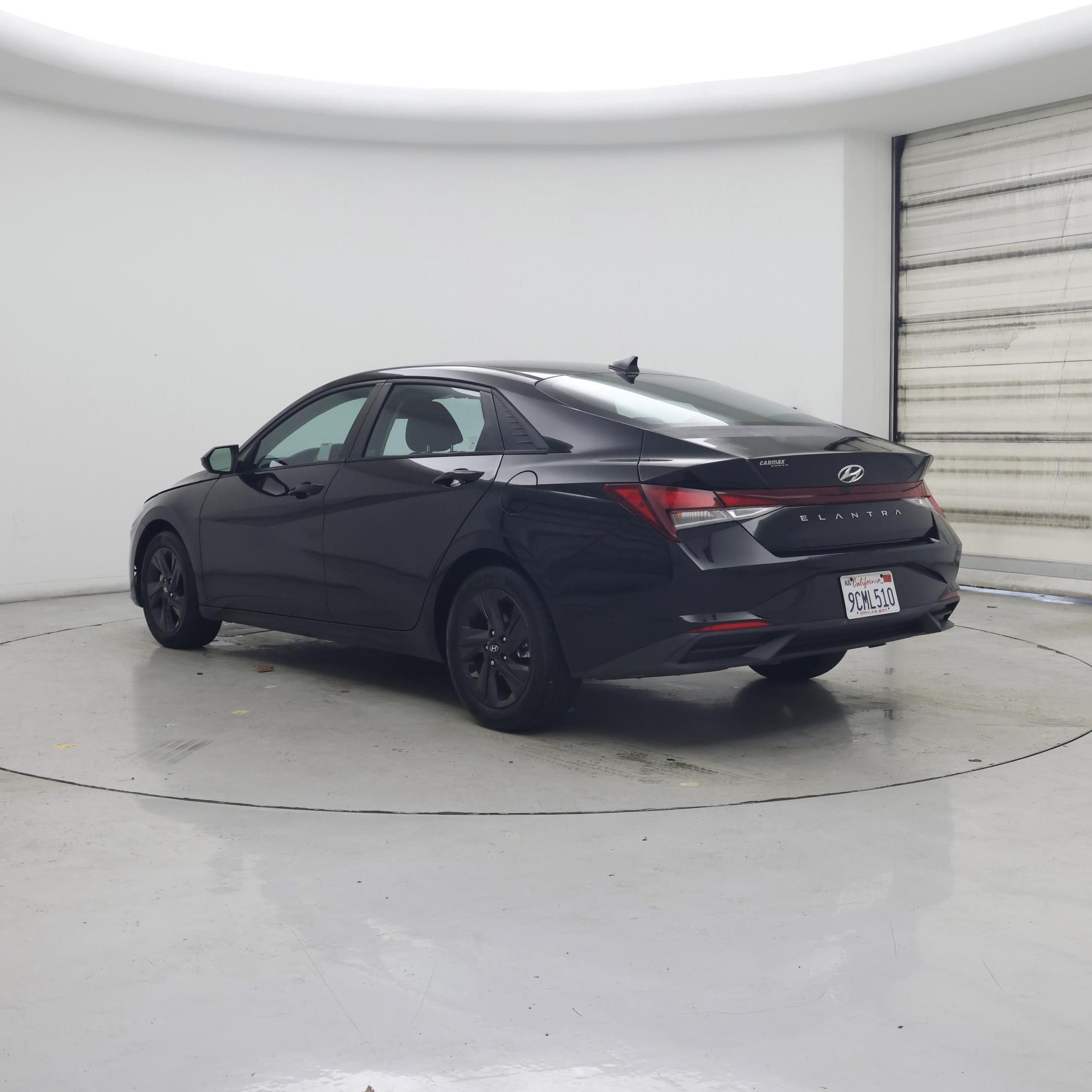 Thumbnail: 2022 Hyundai Elantra - 2