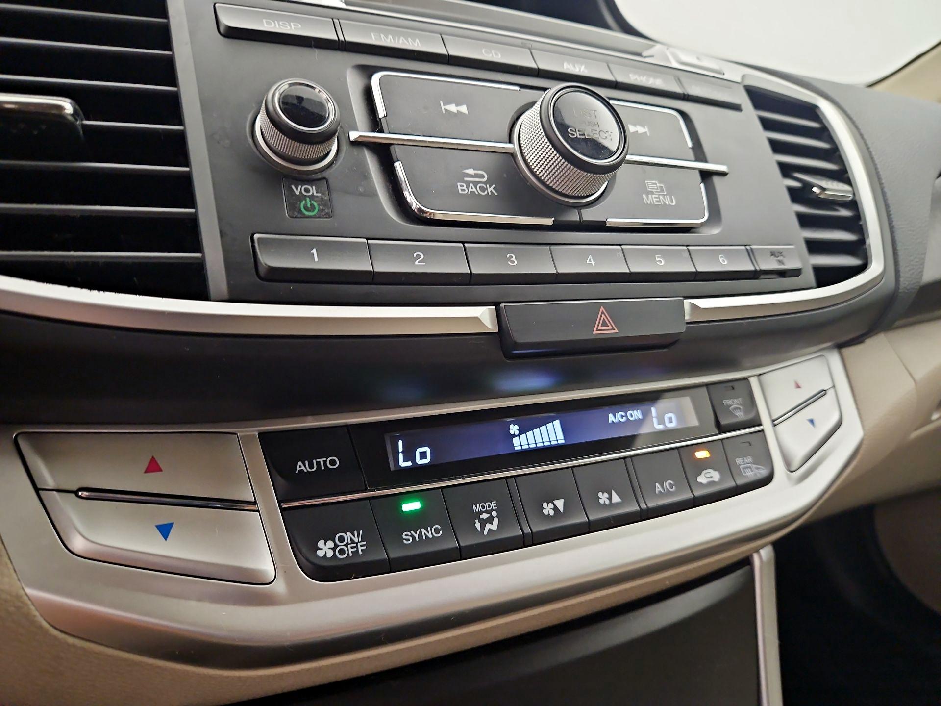 Thumbnail: 2014 Honda Accord - 16