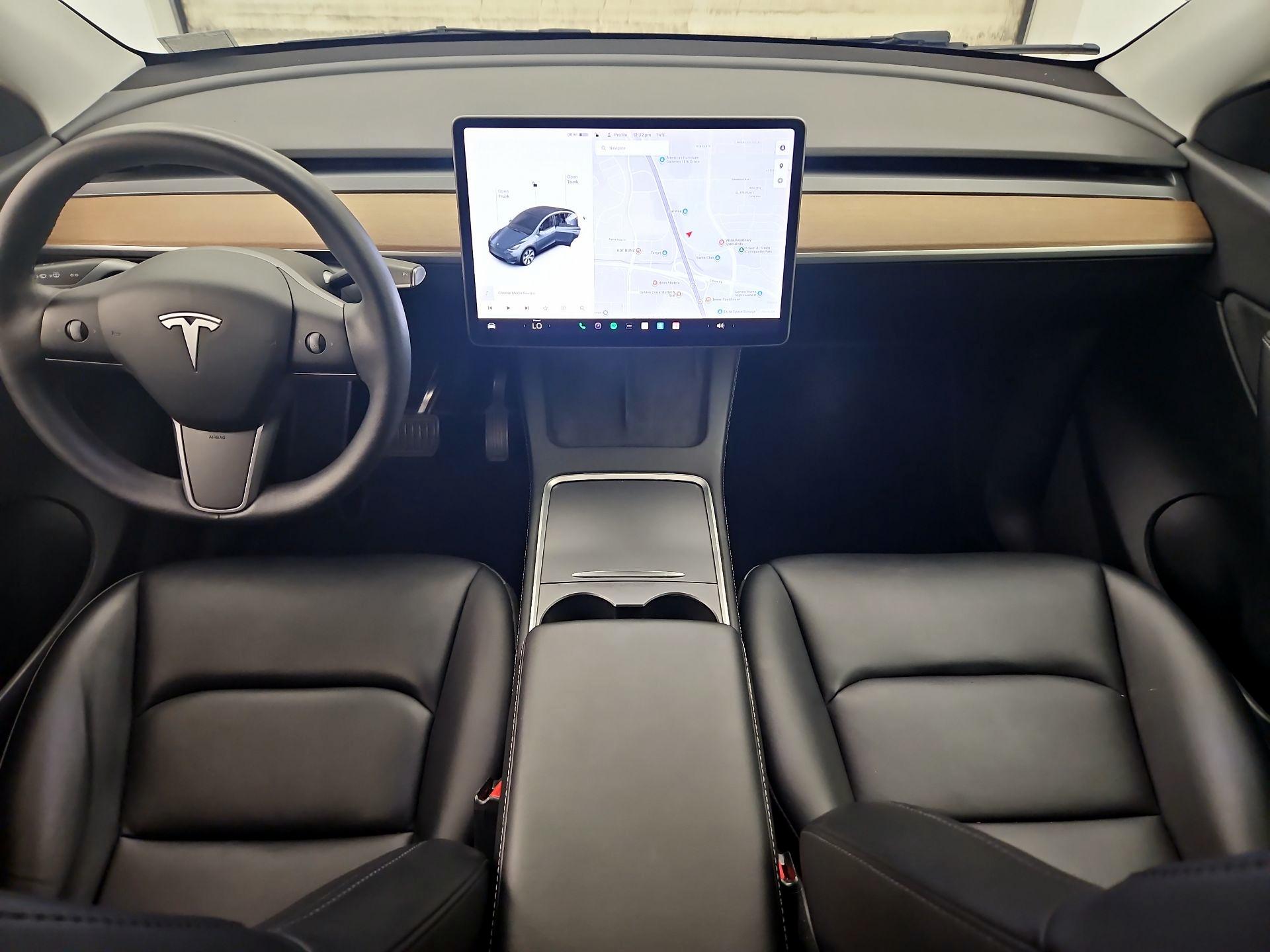 Thumbnail: 2021 Tesla Model Y - 9