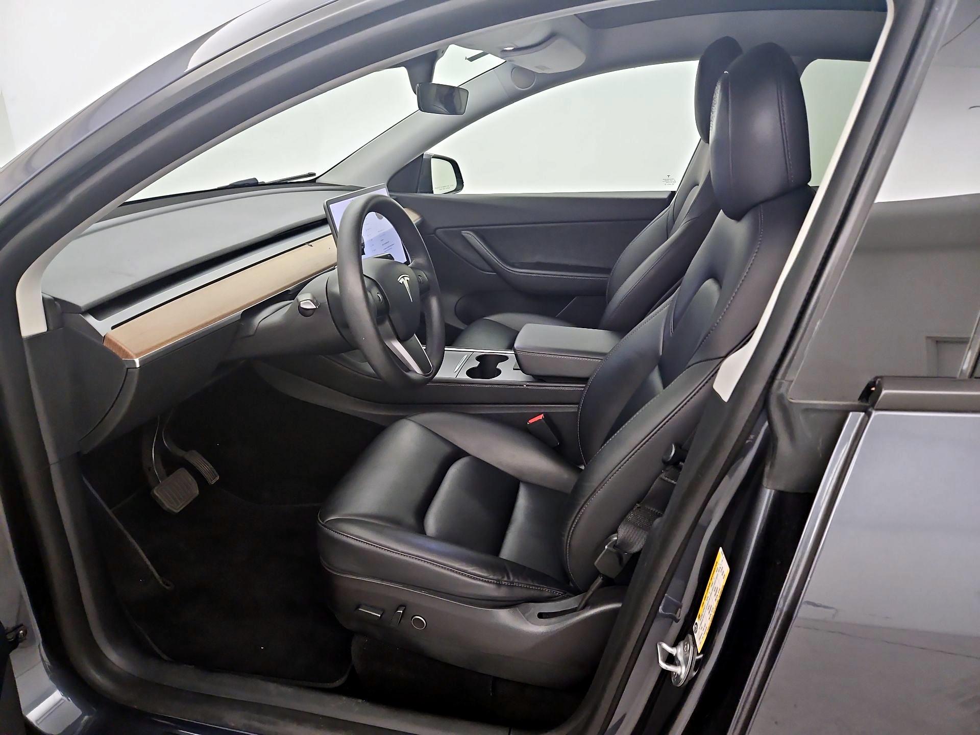 Thumbnail: 2021 Tesla Model Y - 11