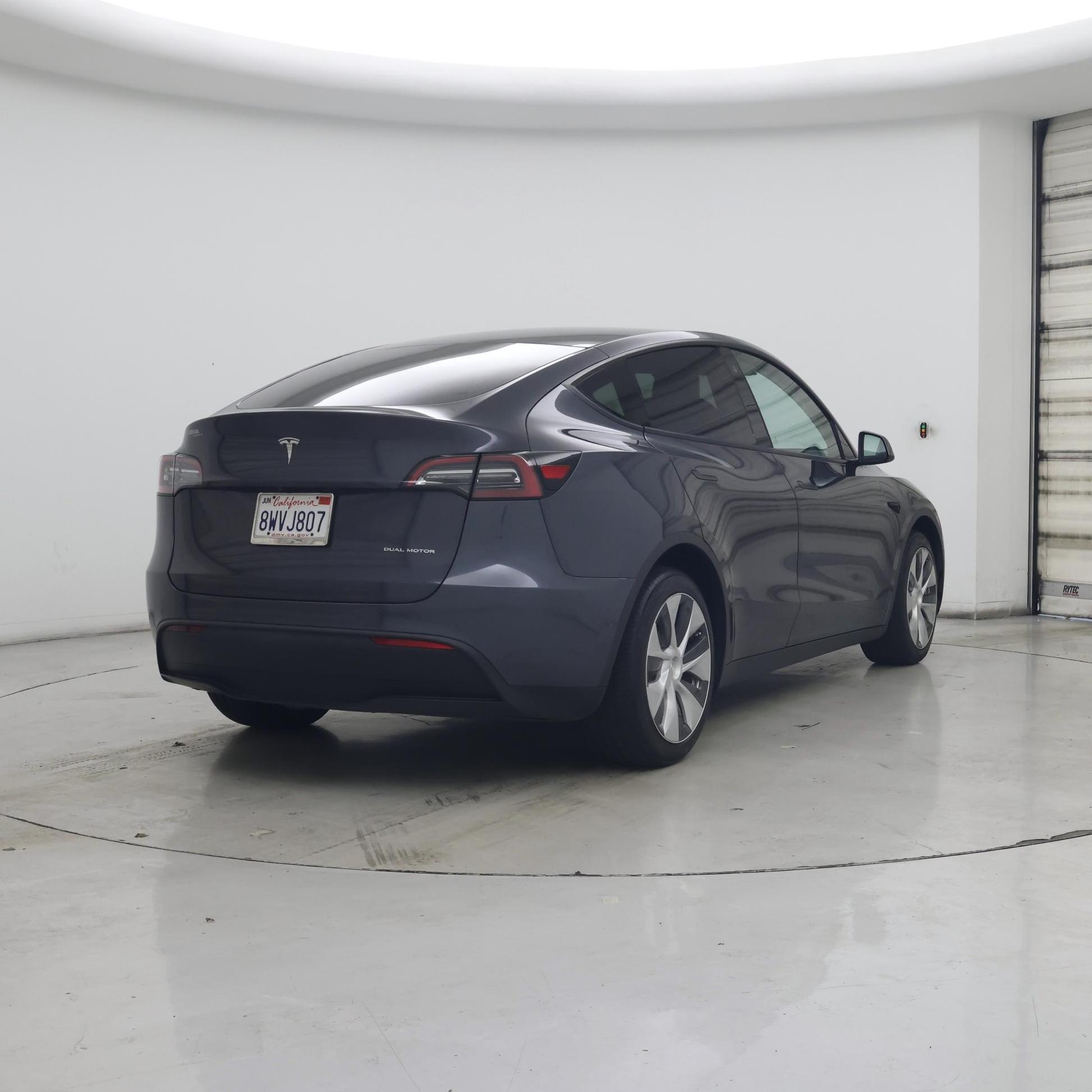 Thumbnail: 2021 Tesla Model Y - 8