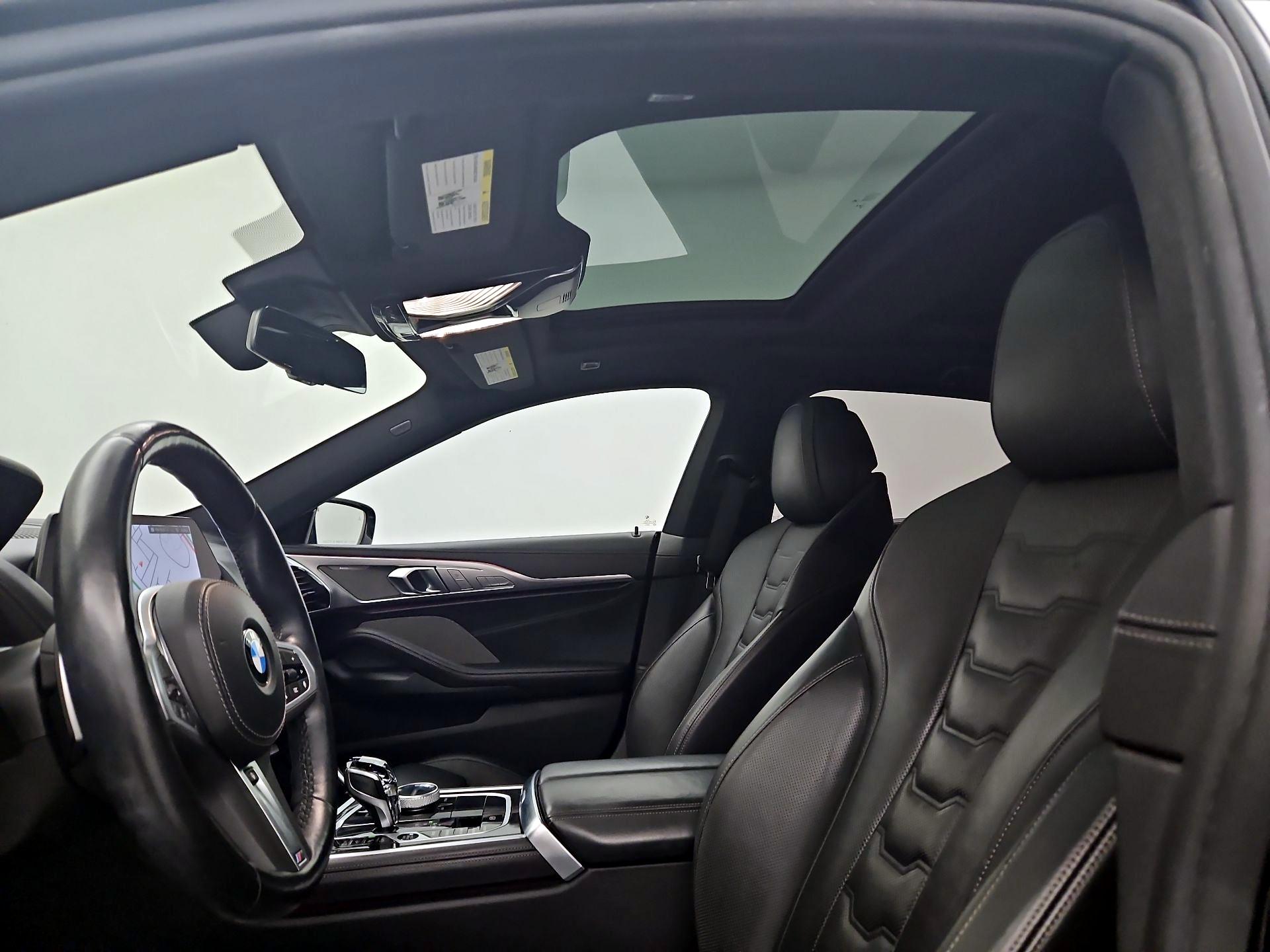 Thumbnail: 2022 BMW 8 Series - 20