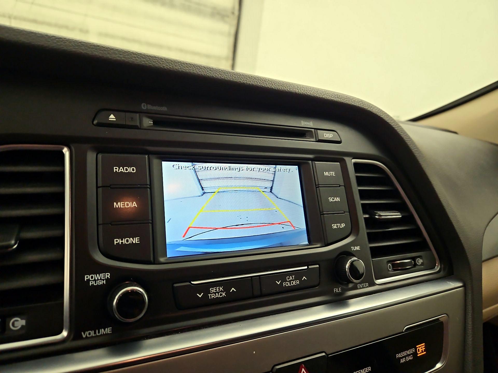 Thumbnail: 2015 Hyundai Sonata - 14