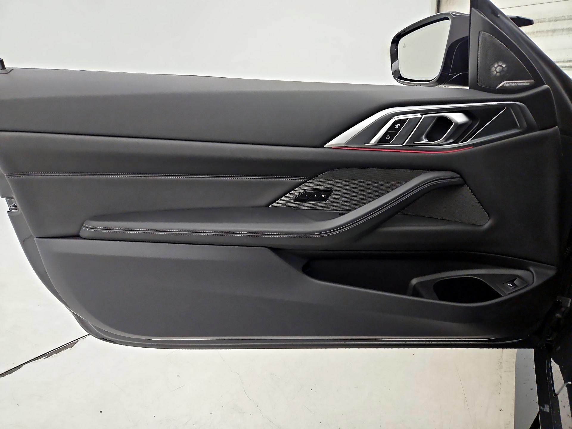 Thumbnail: 2024 BMW M4 - 12