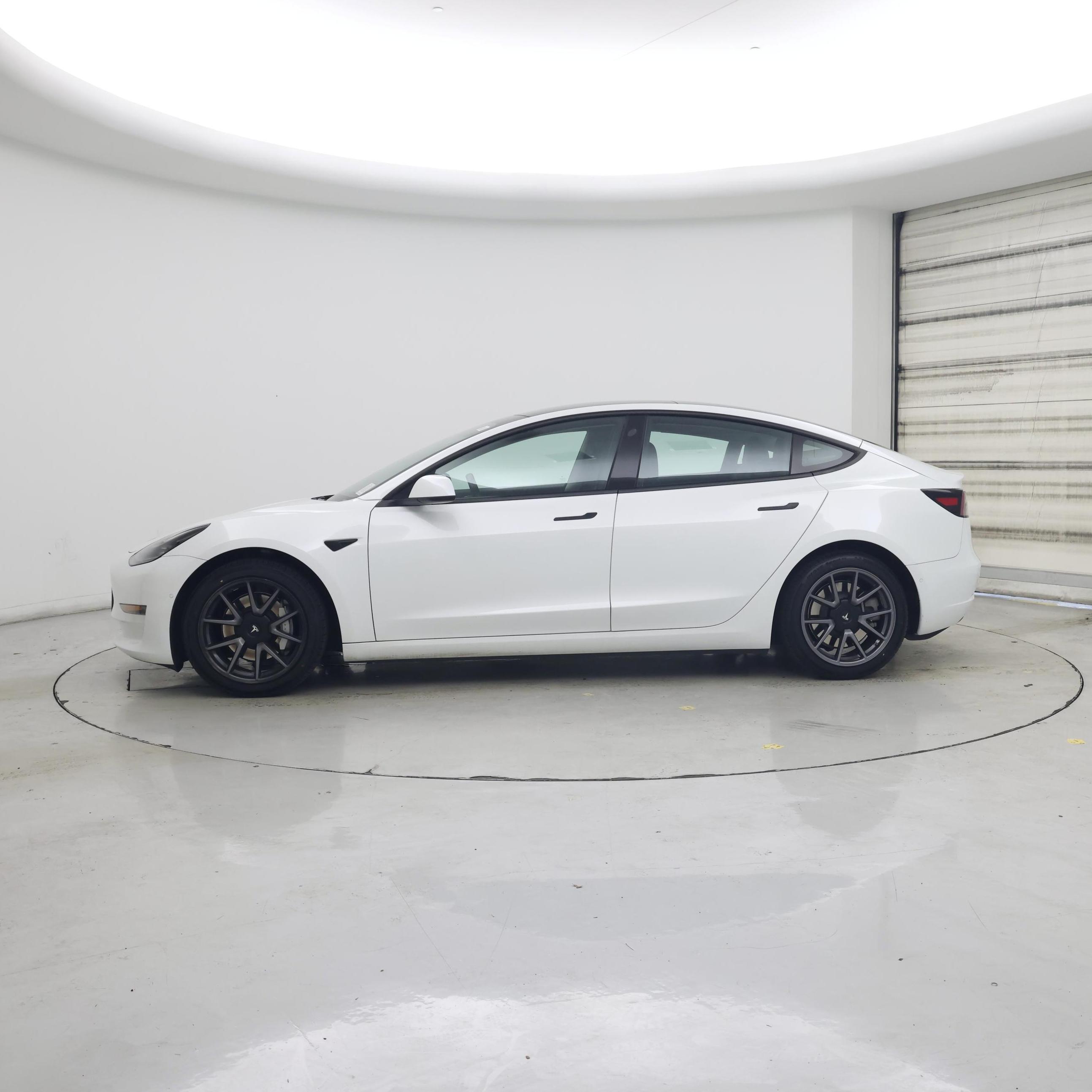 Thumbnail: 2021 Tesla Model 3 - 3
