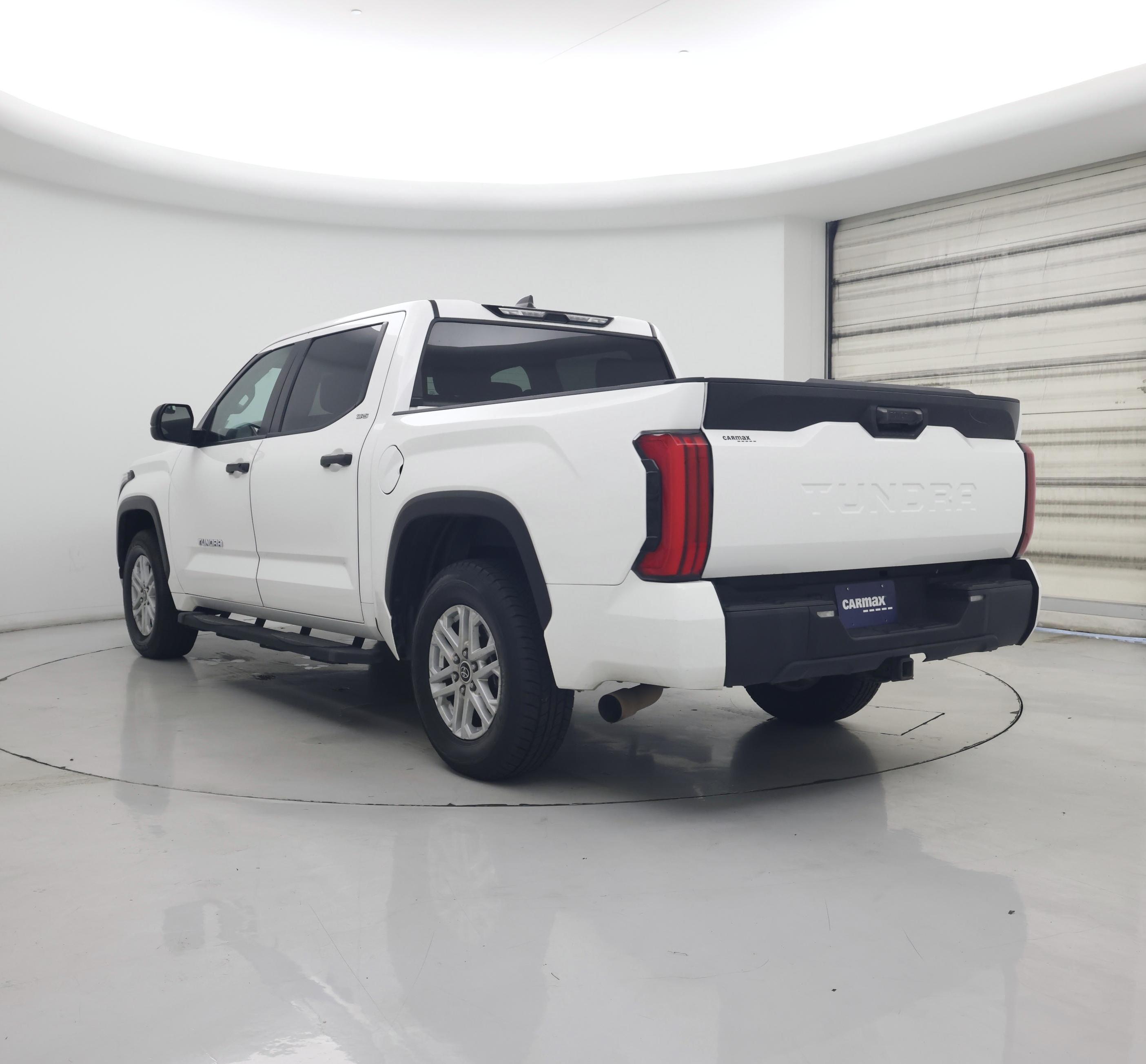 Thumbnail: 2024 Toyota Tundra - 2
