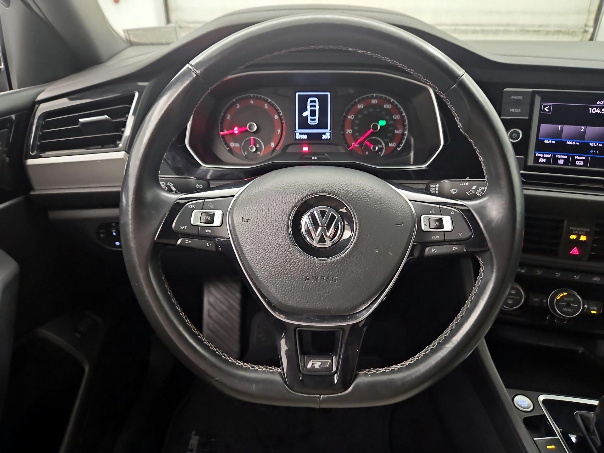 Thumbnail: 2019 Volkswagen Jetta - 10