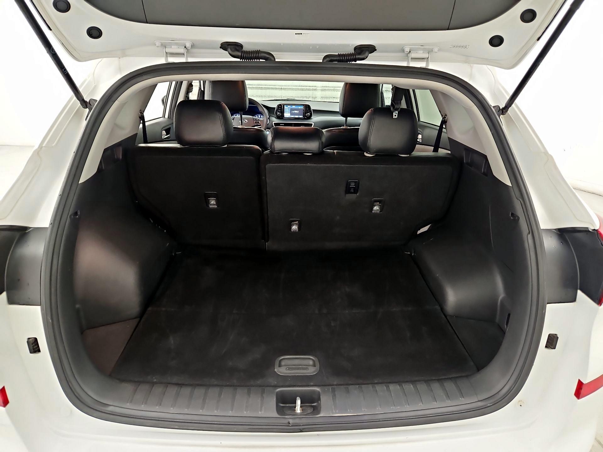 Thumbnail: 2019 Hyundai Tucson - 20