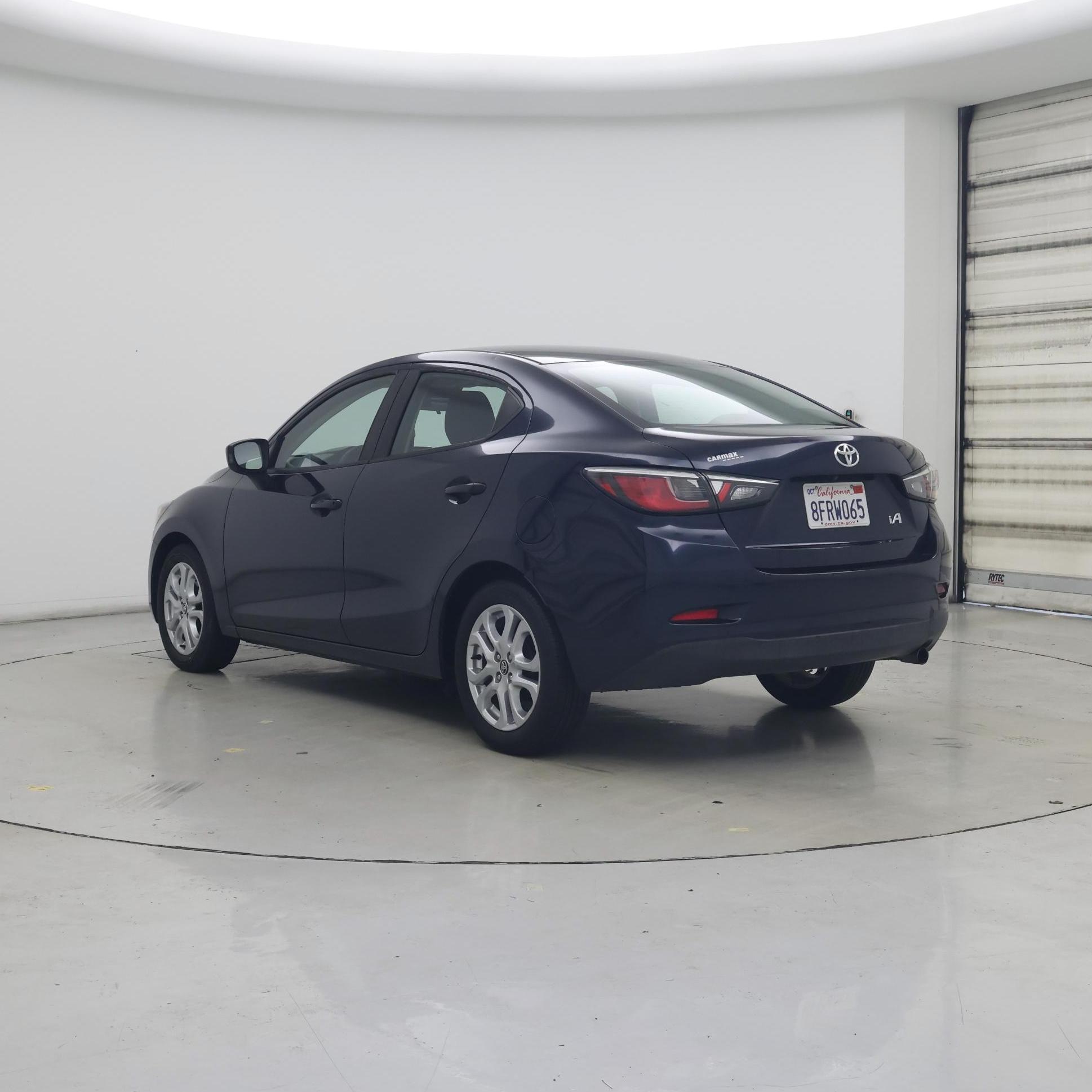 Thumbnail: 2018 Toyota Yaris iA - 2