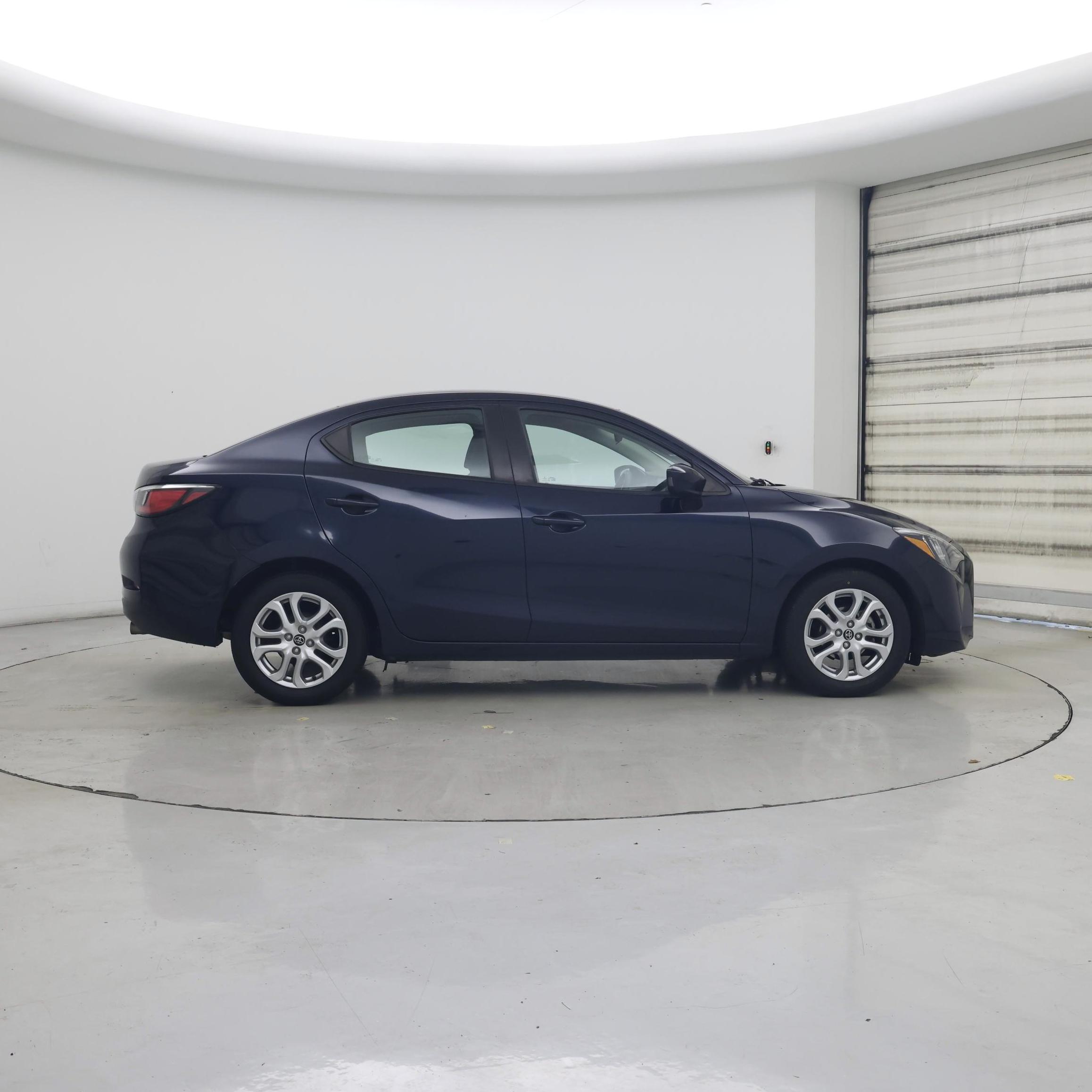 Thumbnail: 2018 Toyota Yaris iA - 7