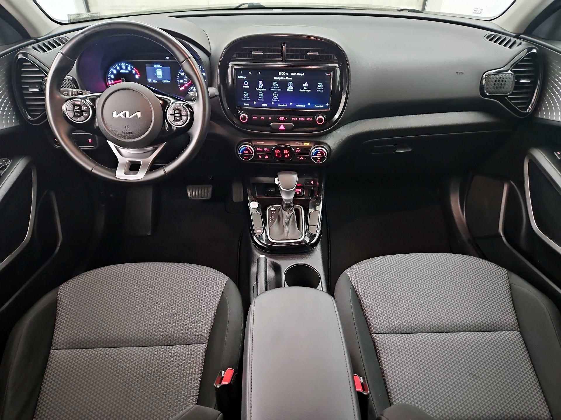 Thumbnail: 2022 Kia Soul - 9