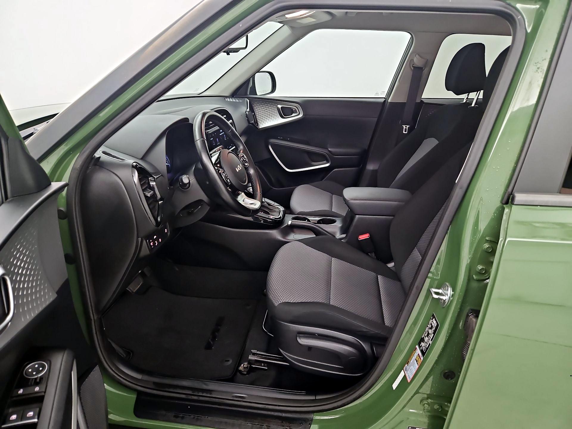 Thumbnail: 2022 Kia Soul - 11