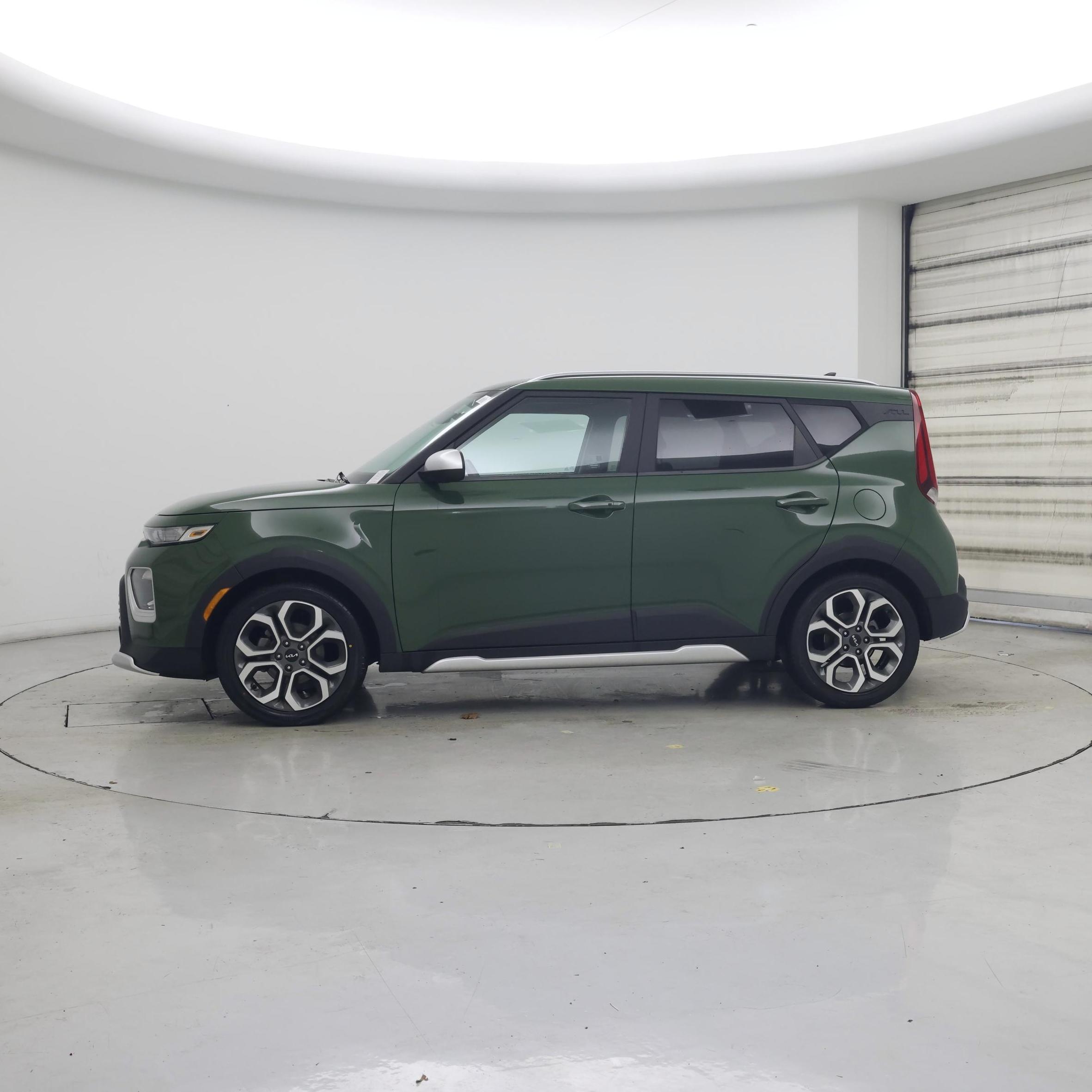 Thumbnail: 2022 Kia Soul - 3