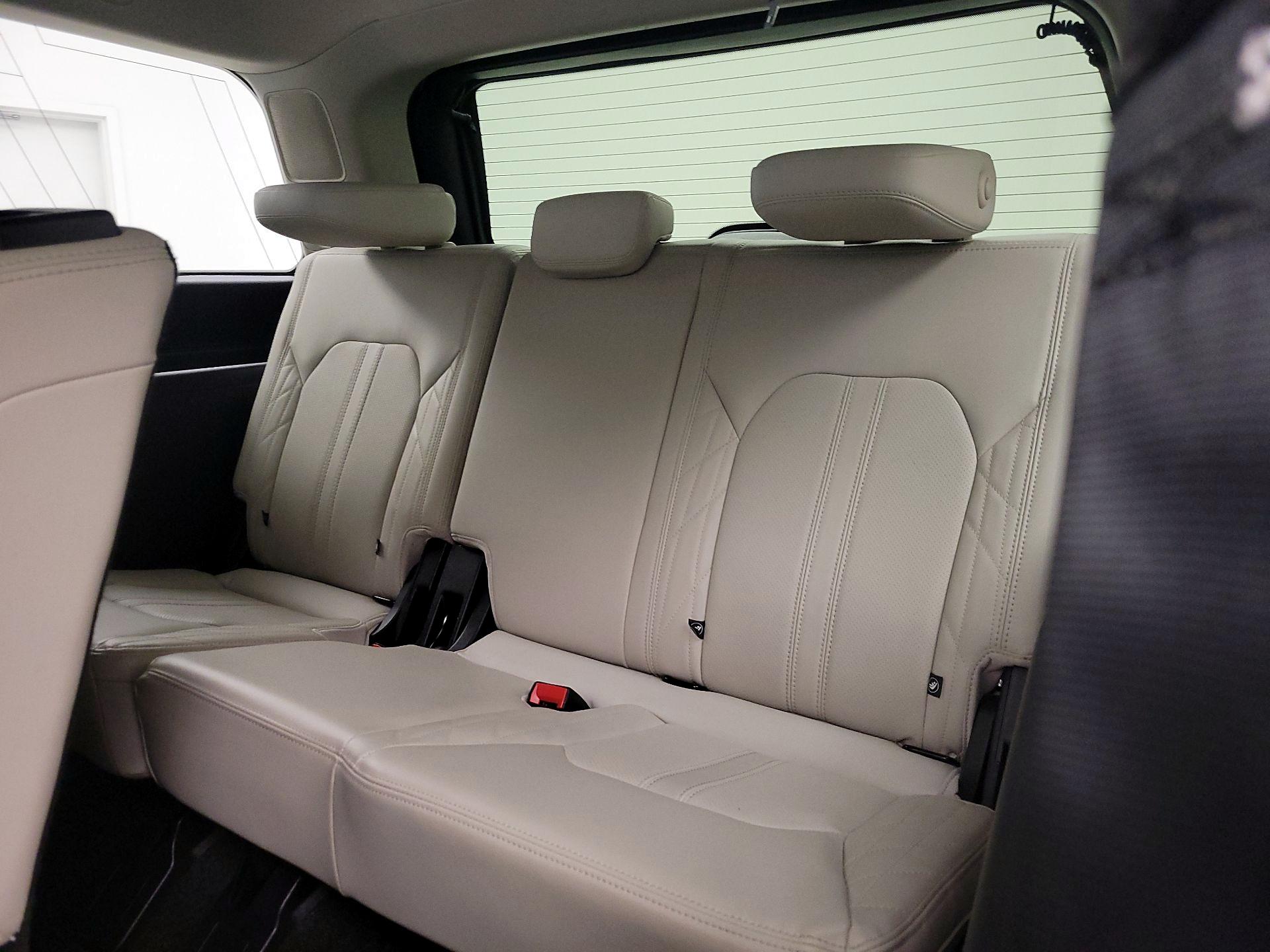 Thumbnail: 2019 Ford Expedition - 20