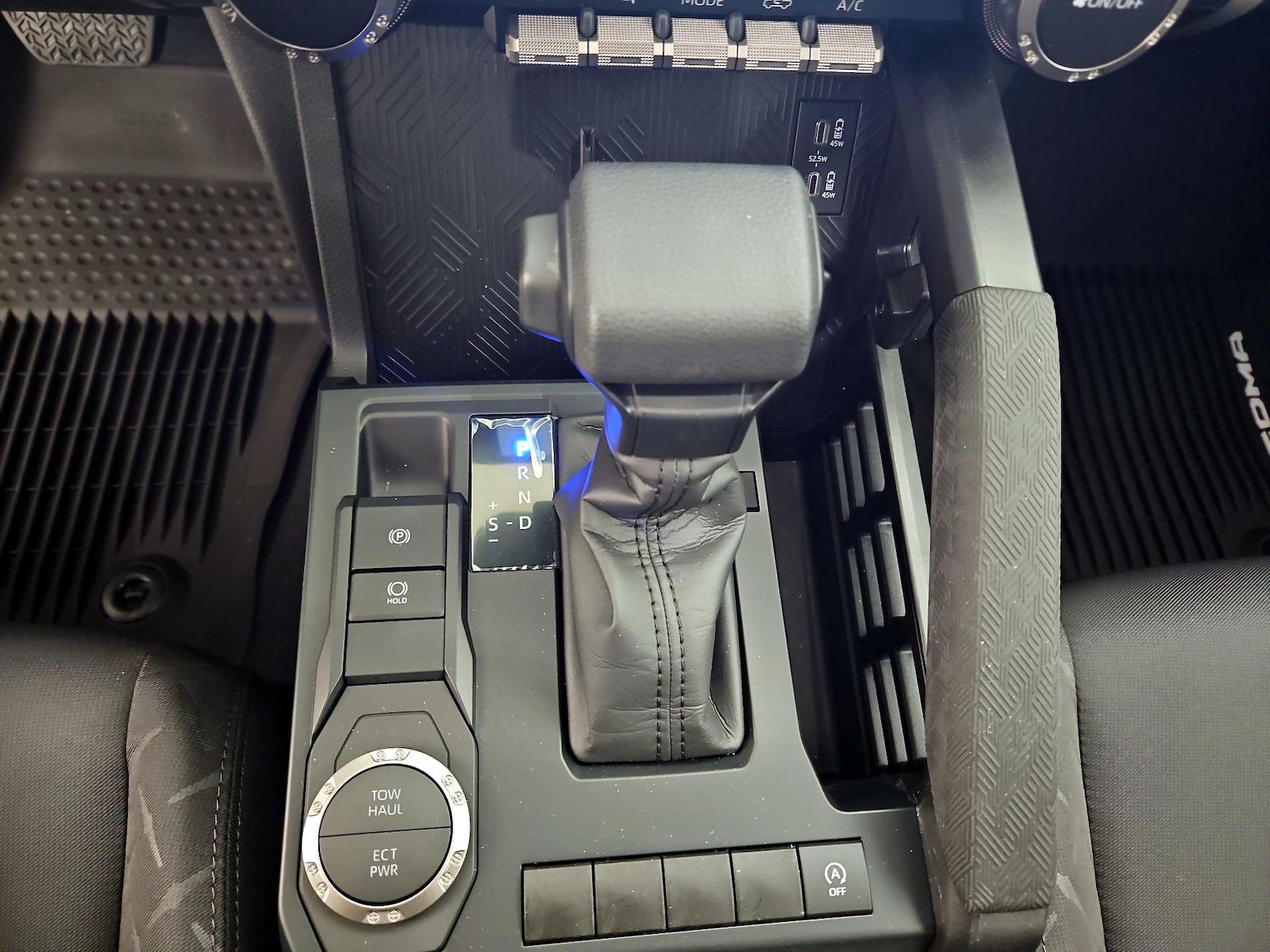 2026 Toyota Tacoma SR5 - Photo 19