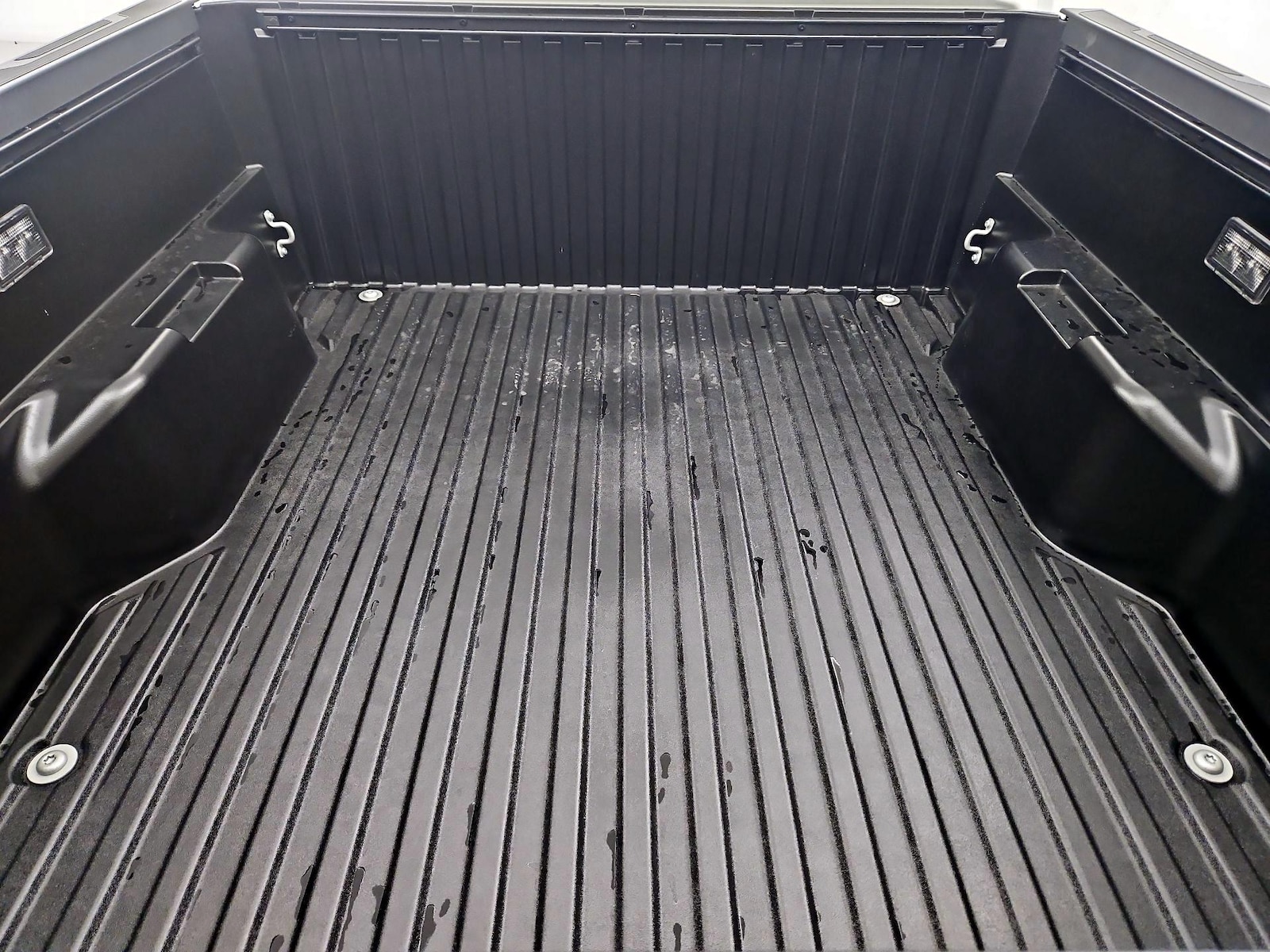 2026 Toyota Tacoma SR5 - Photo 22