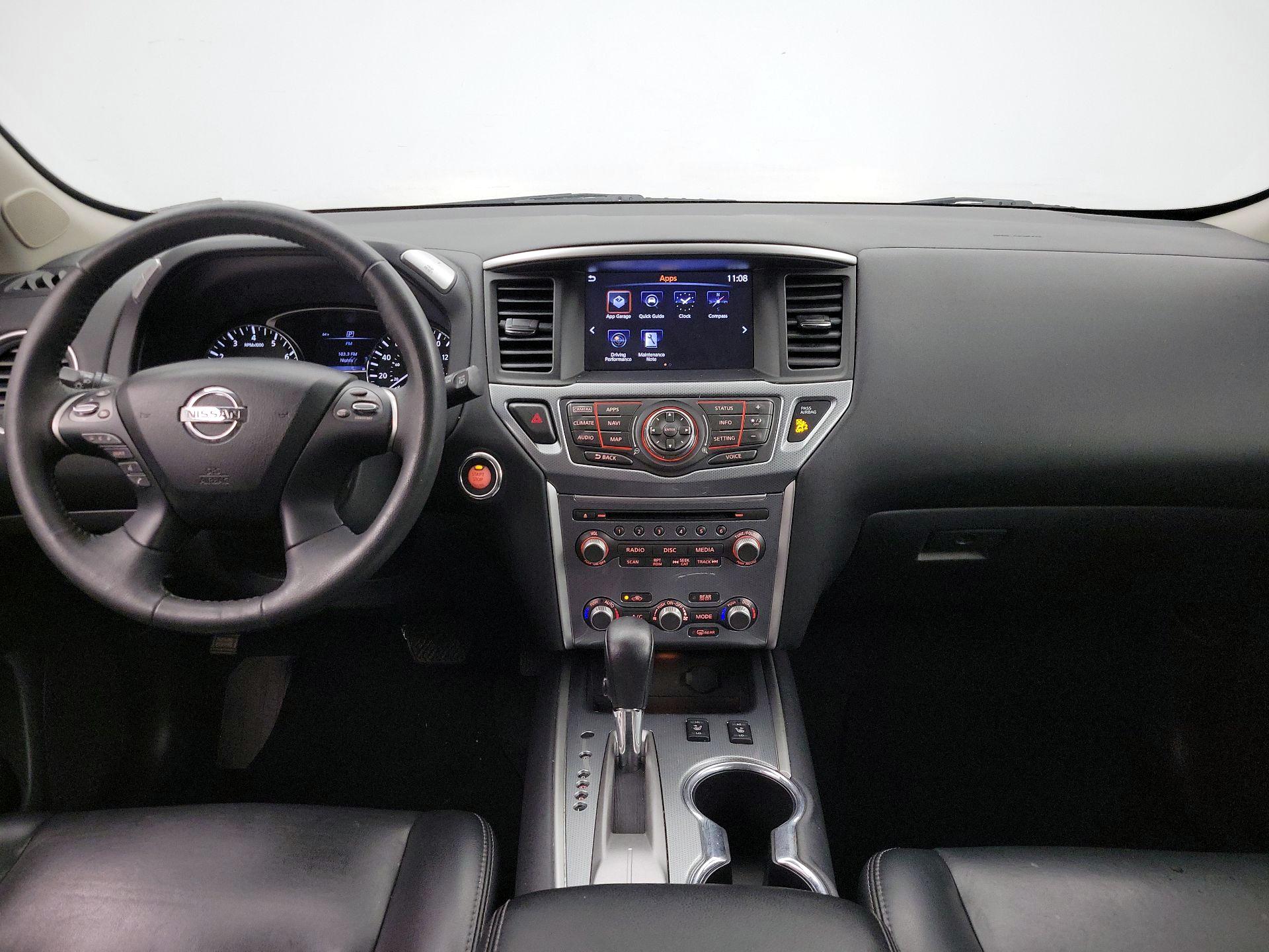Thumbnail: 2017 Nissan Pathfinder - 9