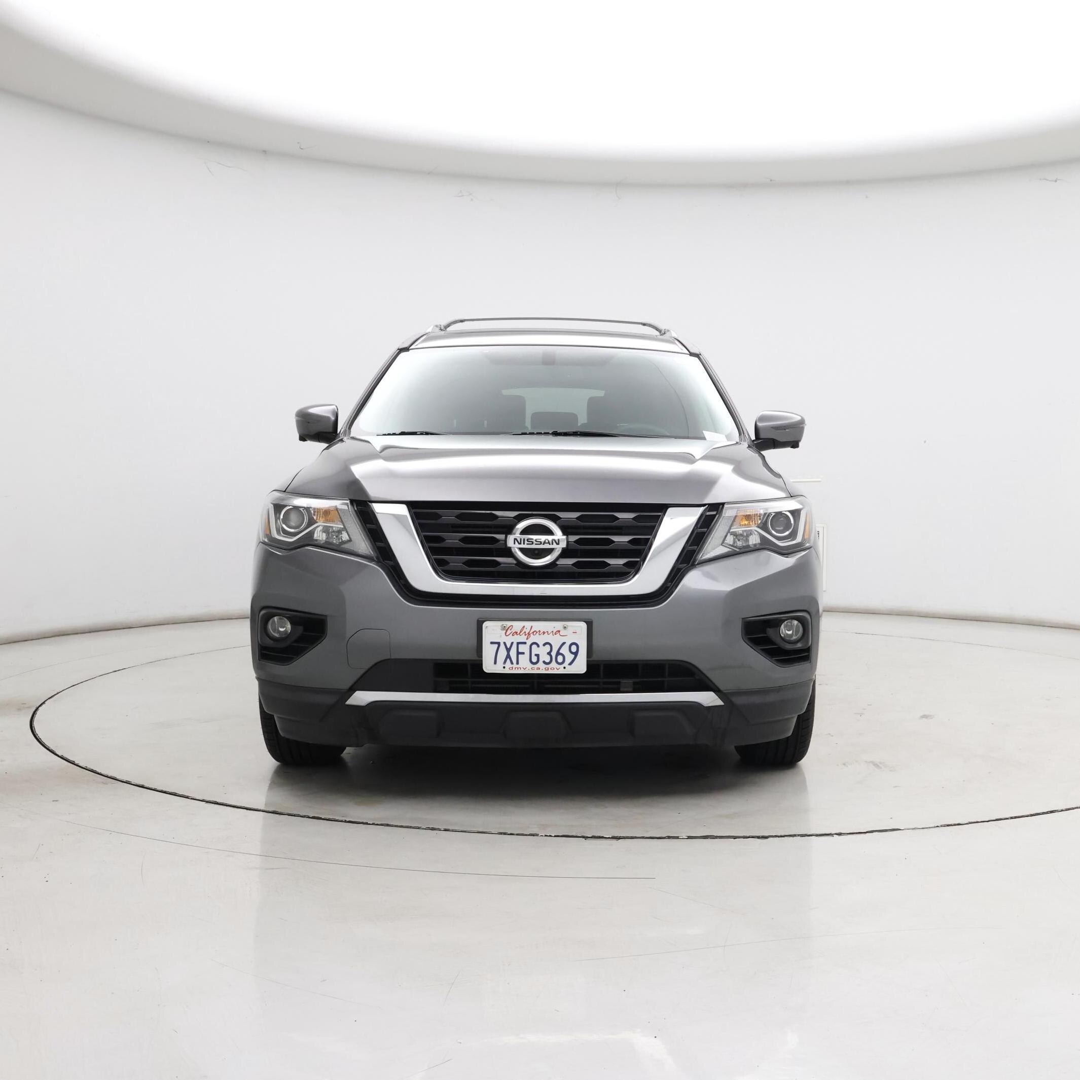 Thumbnail: 2017 Nissan Pathfinder - 5