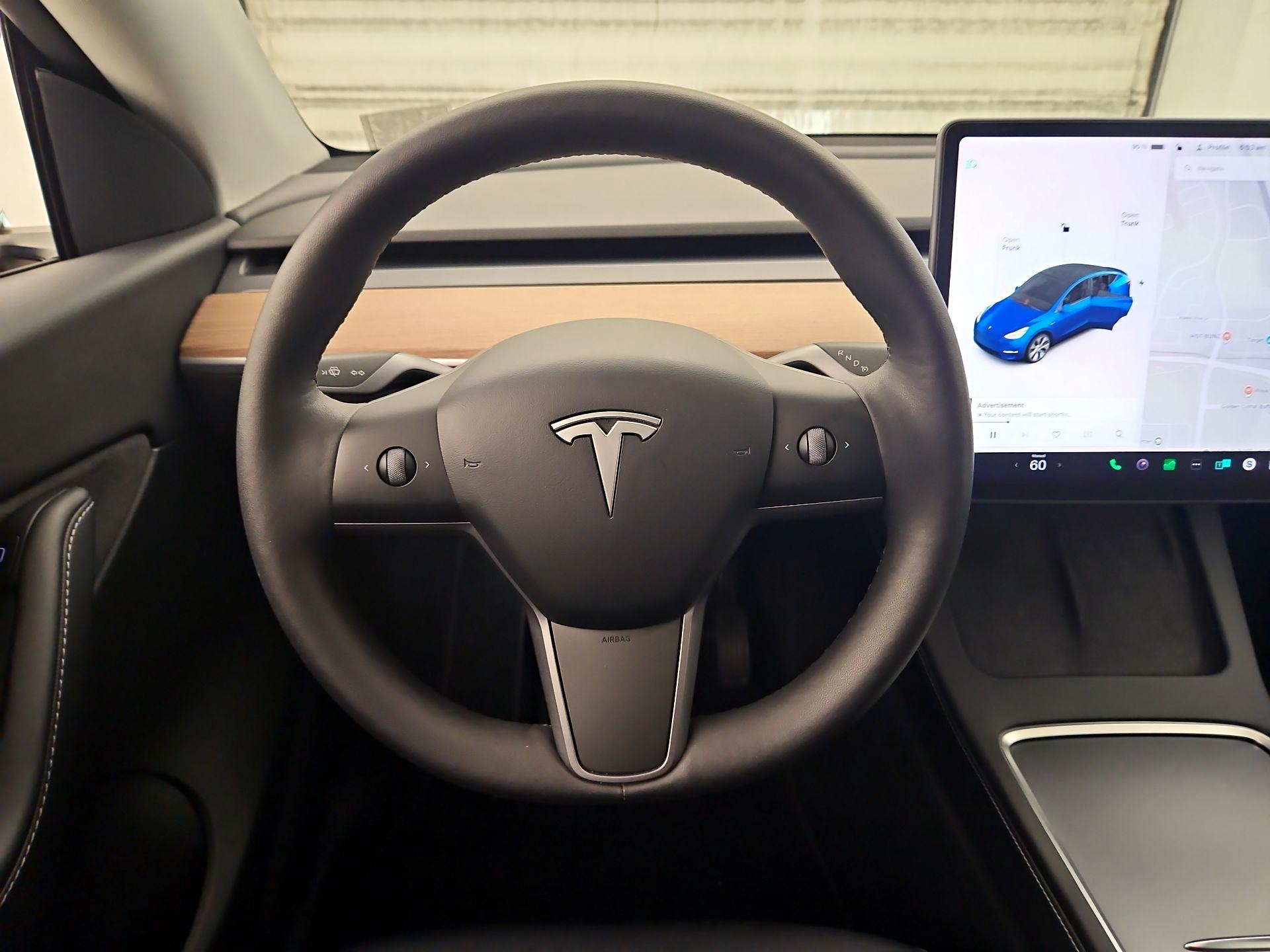 Thumbnail: 2022 Tesla Model Y - 10