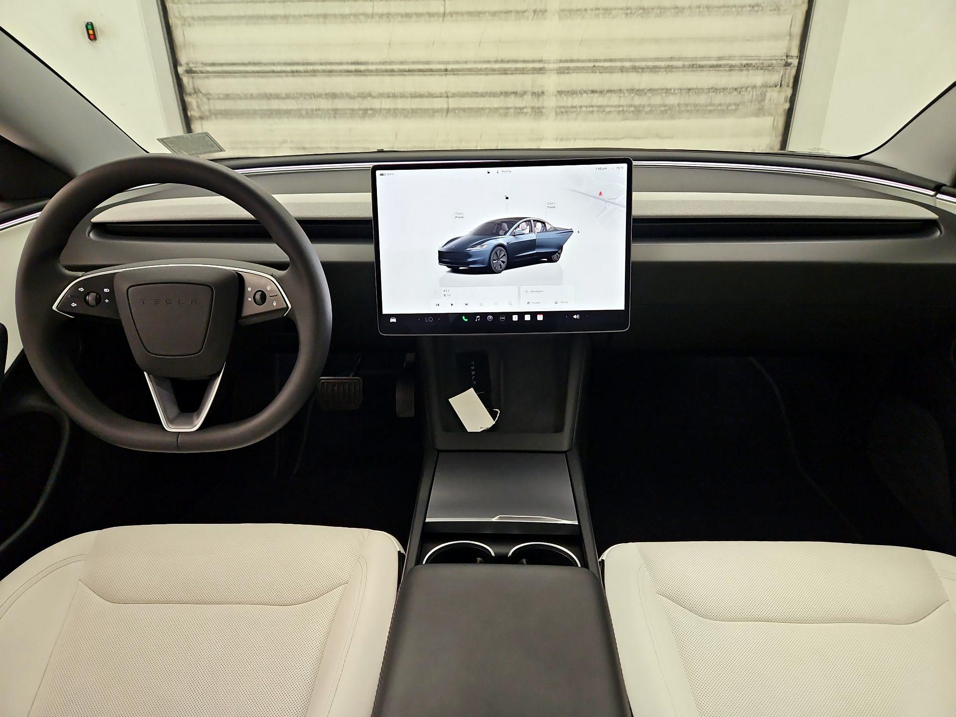 Thumbnail: 2025 Tesla Model 3 - 9