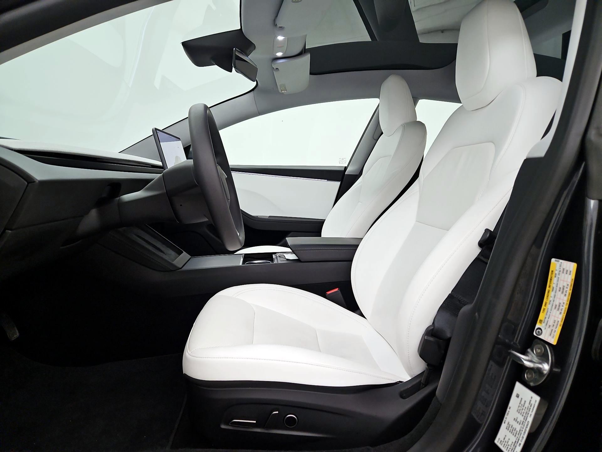 Thumbnail: 2025 Tesla Model 3 - 11