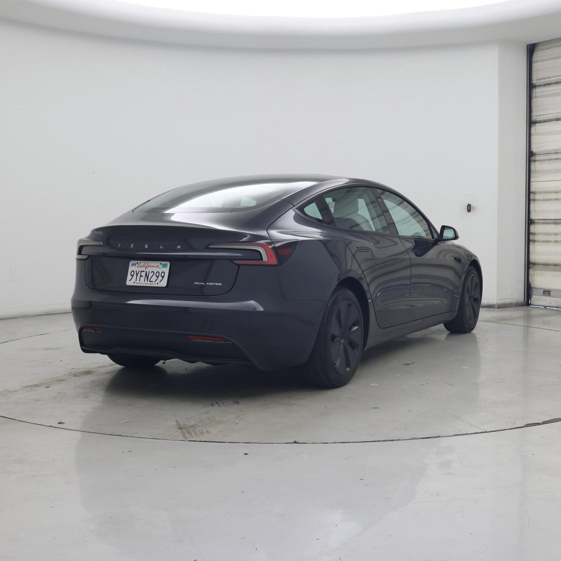 Thumbnail: 2025 Tesla Model 3 - 8