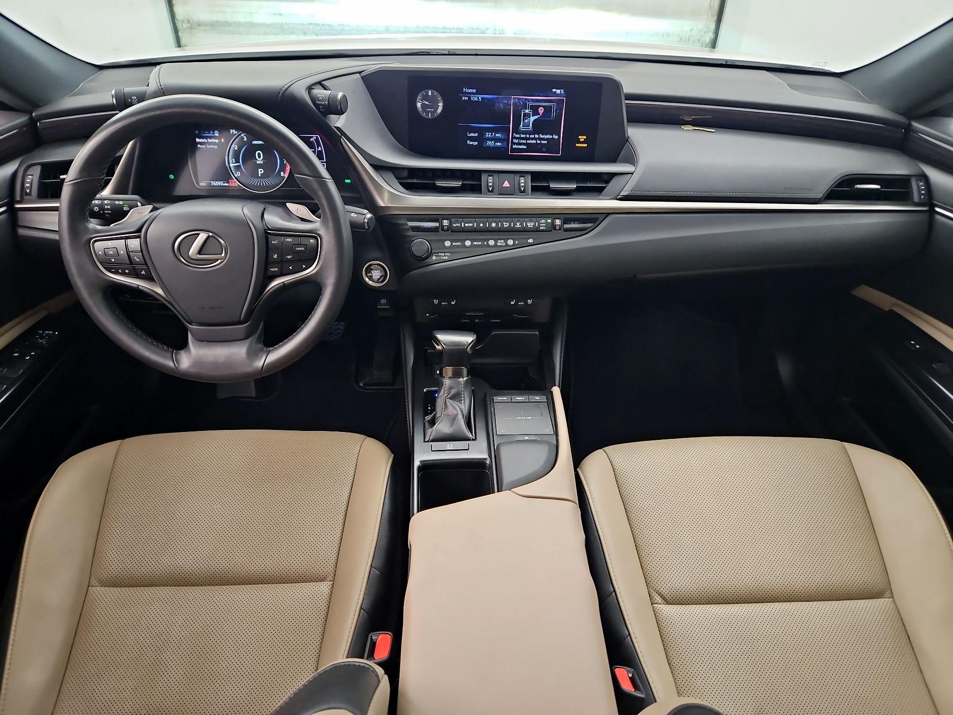 Thumbnail: 2020 Lexus ES - 9