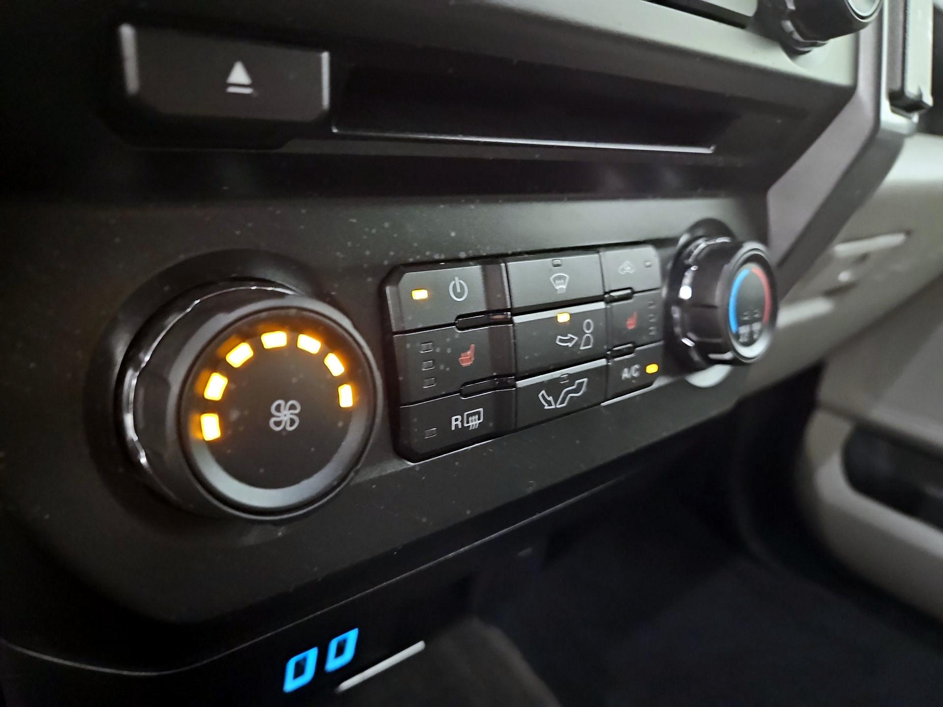 Thumbnail: 2018 Ford F-150 - 16