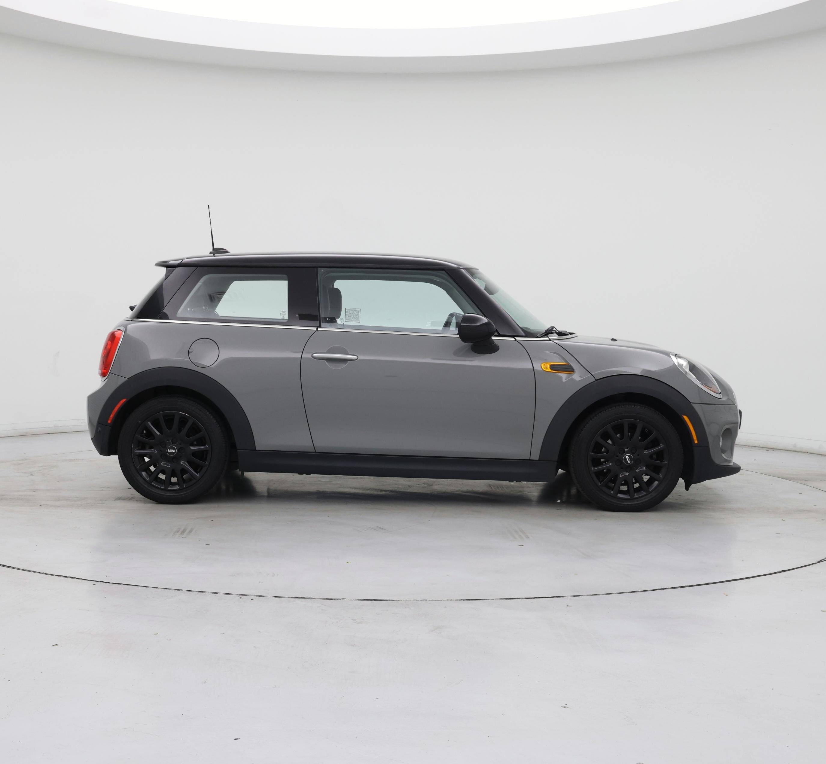 Thumbnail: 2015 MINI Cooper Hardtop - 7