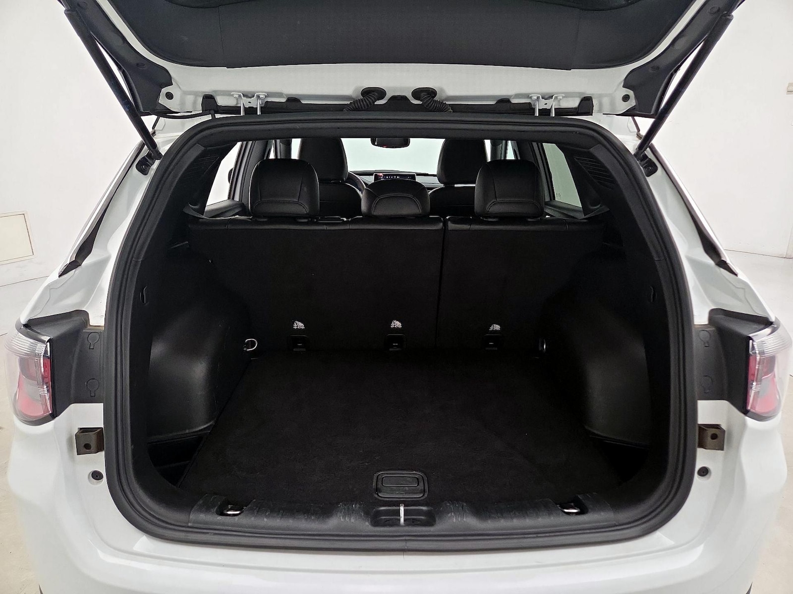 2025 Jeep Compass Limited - Photo 21