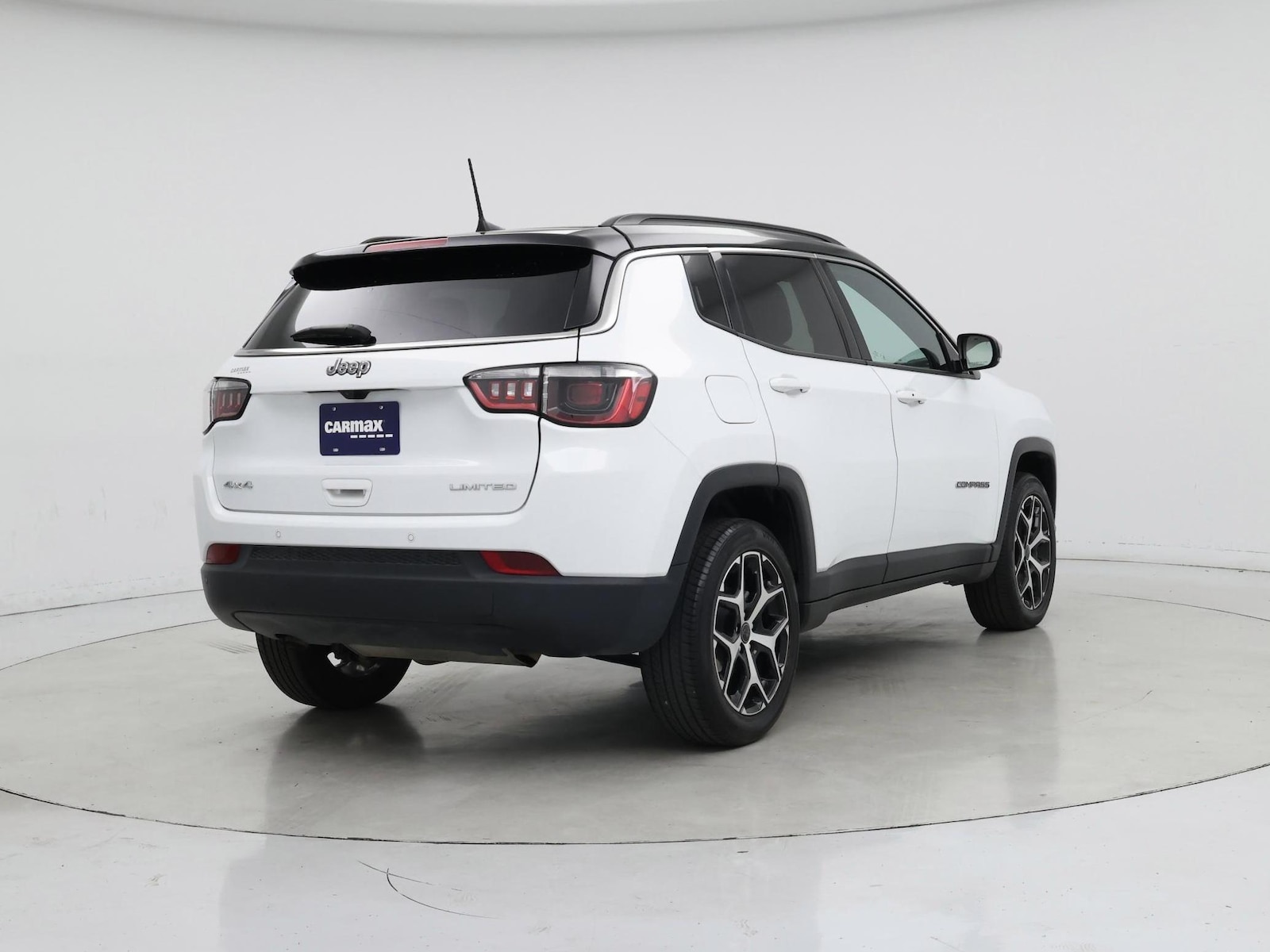 2025 Jeep Compass Limited - Photo 9