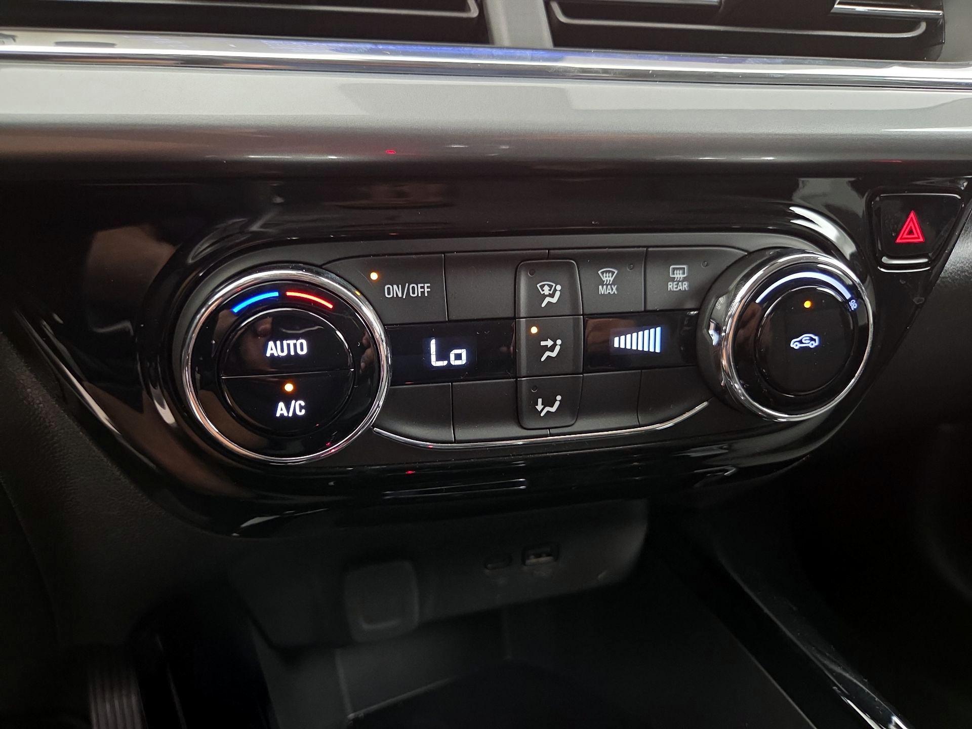 Thumbnail: 2025 Chevrolet Trax - 16