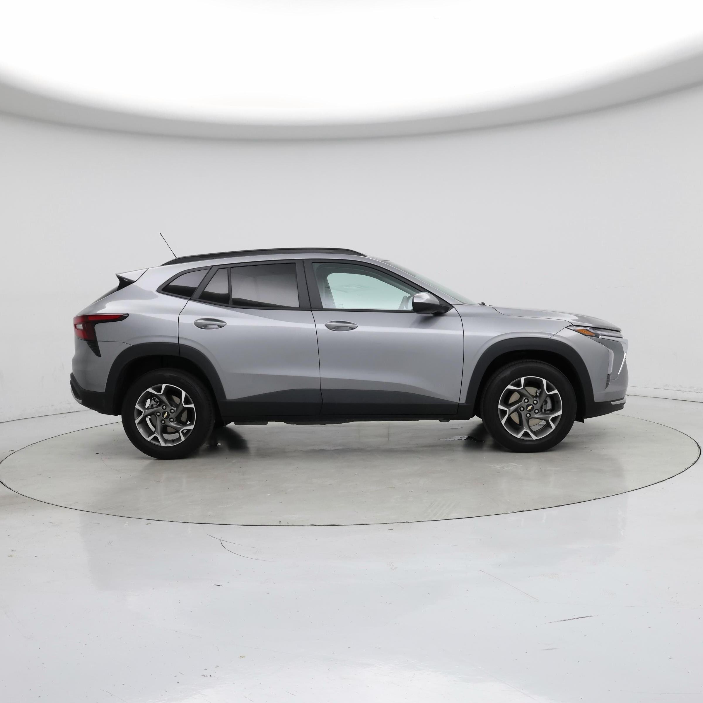 Thumbnail: 2025 Chevrolet Trax - 7
