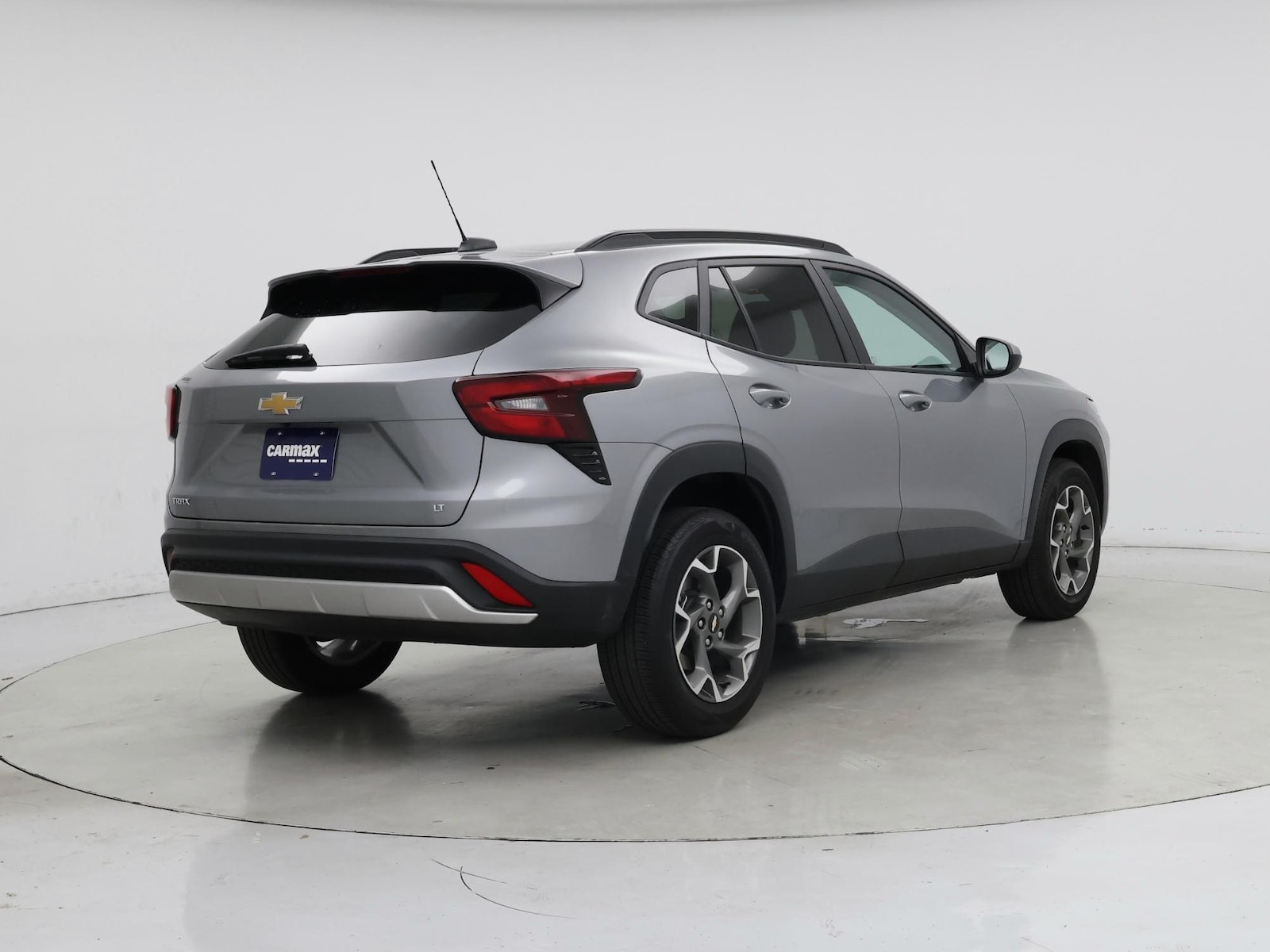 2025 Chevrolet Trax LT - Photo 9