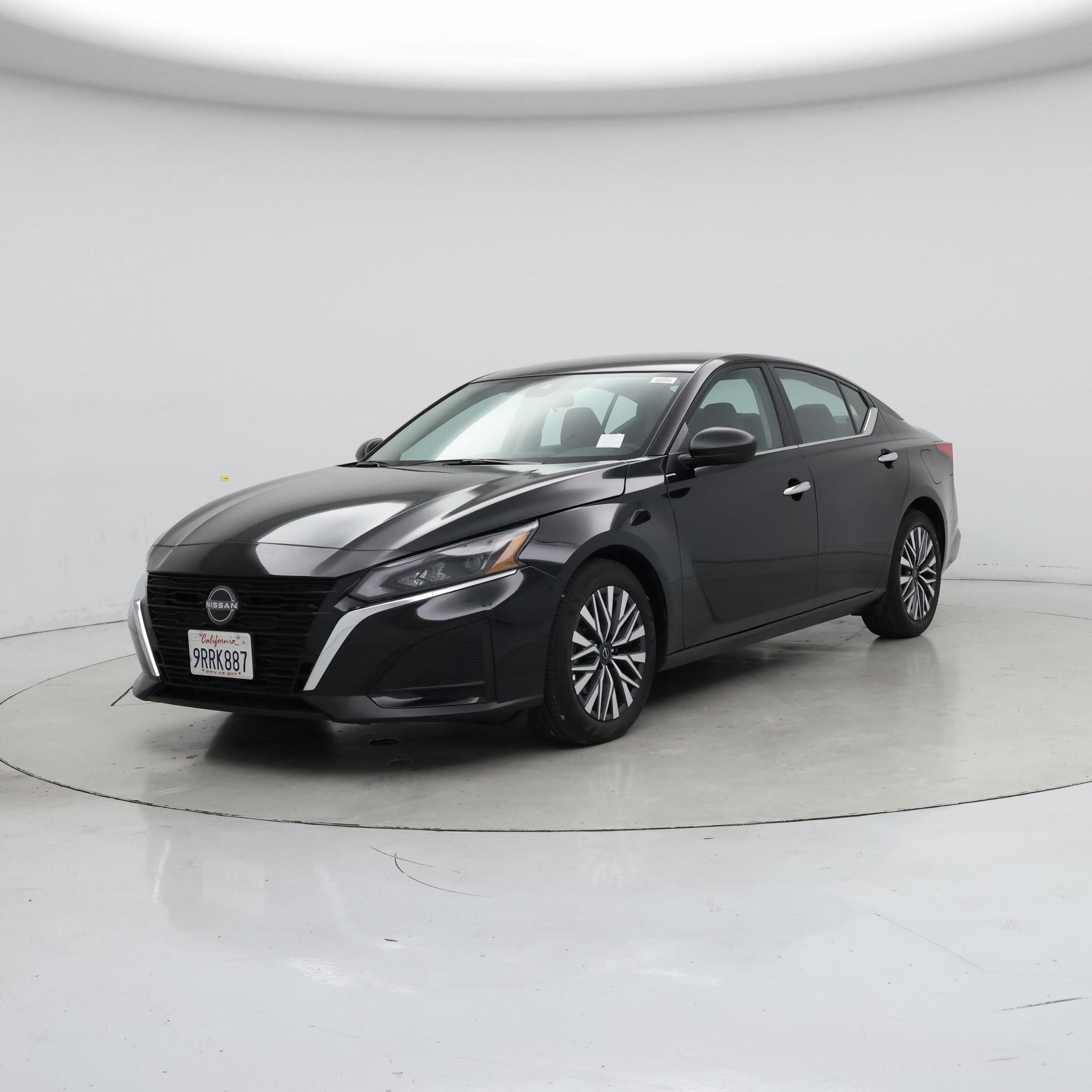 Thumbnail: 2025 Nissan Altima - 4