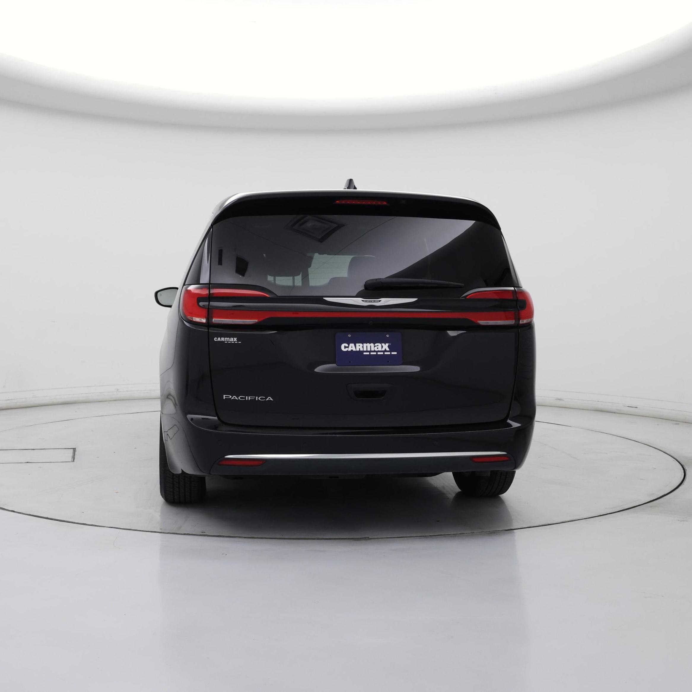 Thumbnail: 2025 Chrysler Pacifica - 6