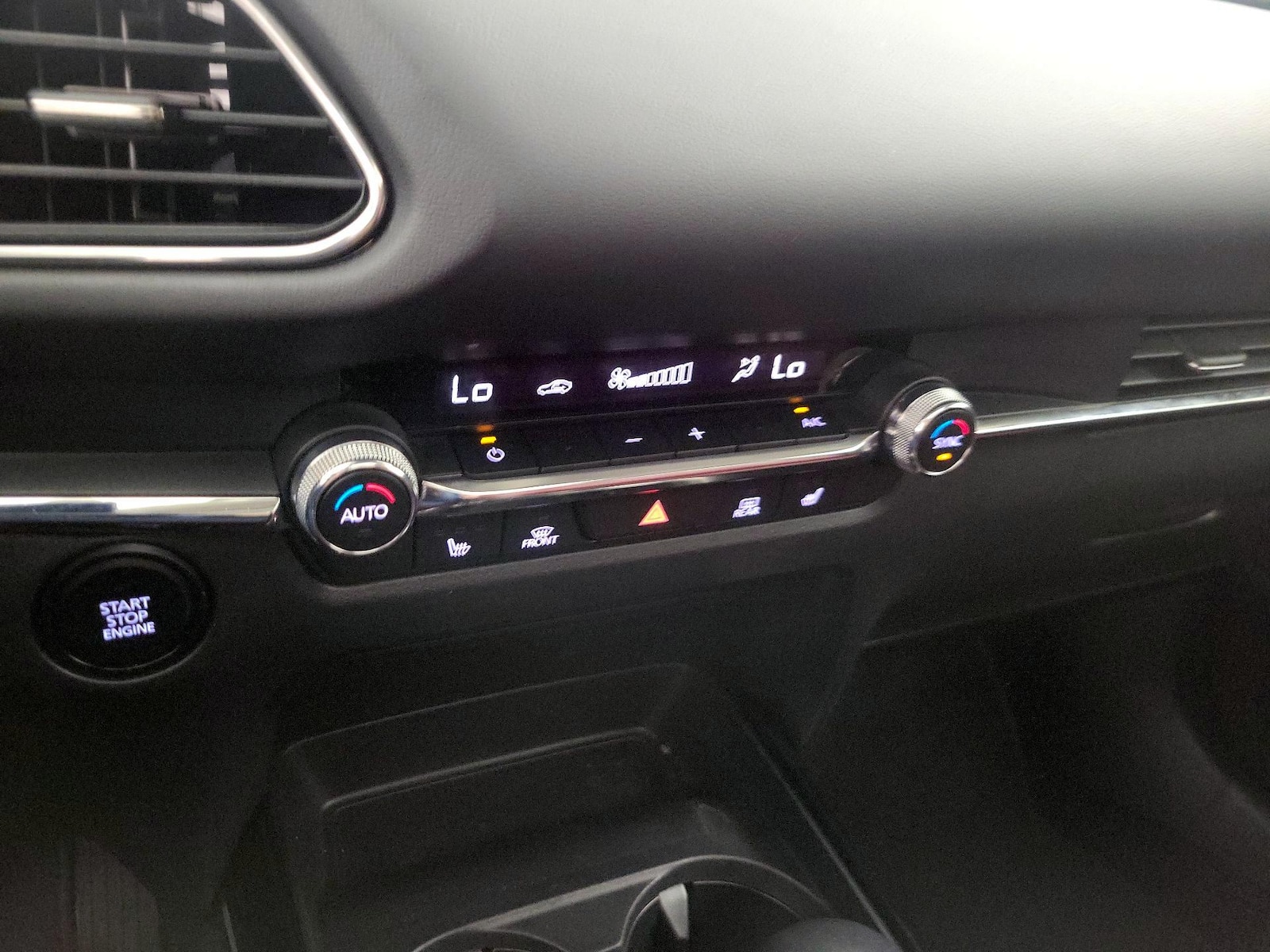 2023 Mazda CX-30 Carbon Edition - Photo 17